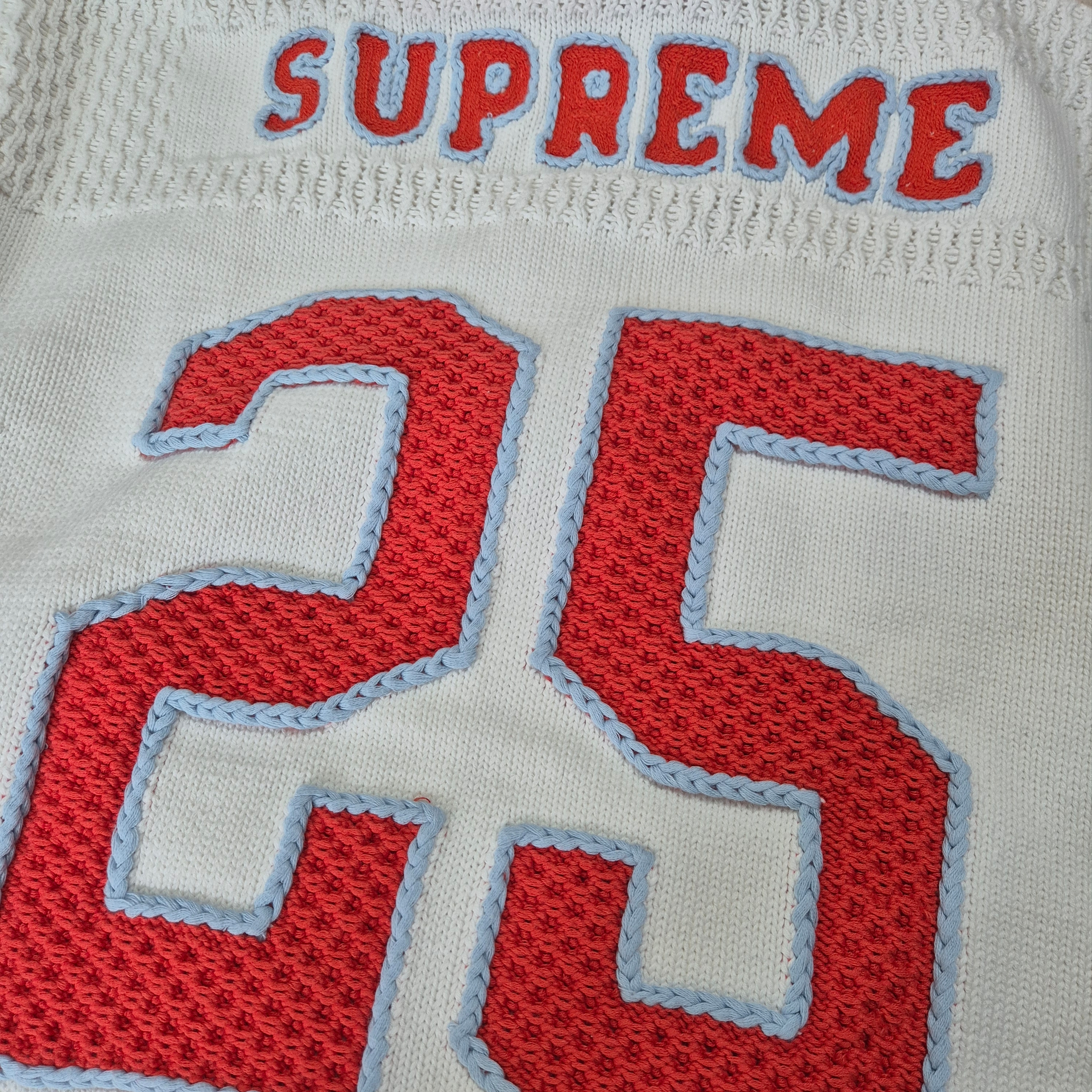 Supreme Sport Zip Up Hooded Sweater White - 25SS 착용 스타일 - 2