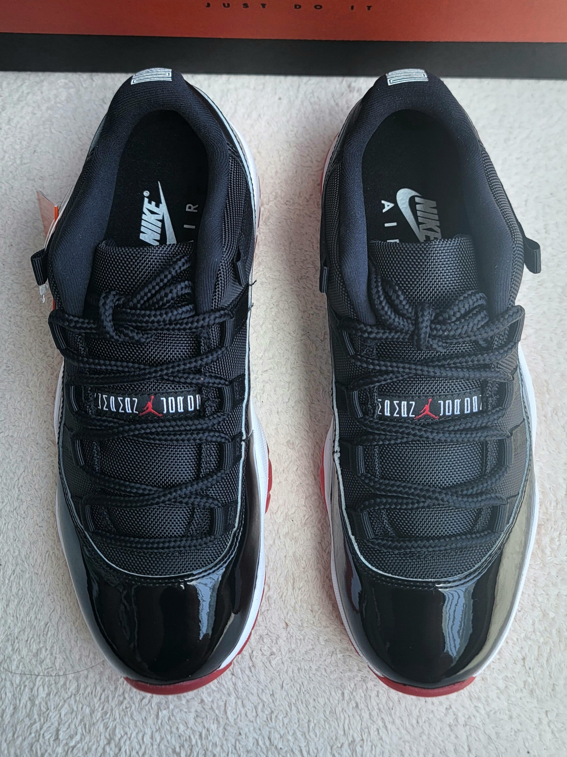 Jordan 11 Retro Low Bred 2025 착용 스타일 - 2