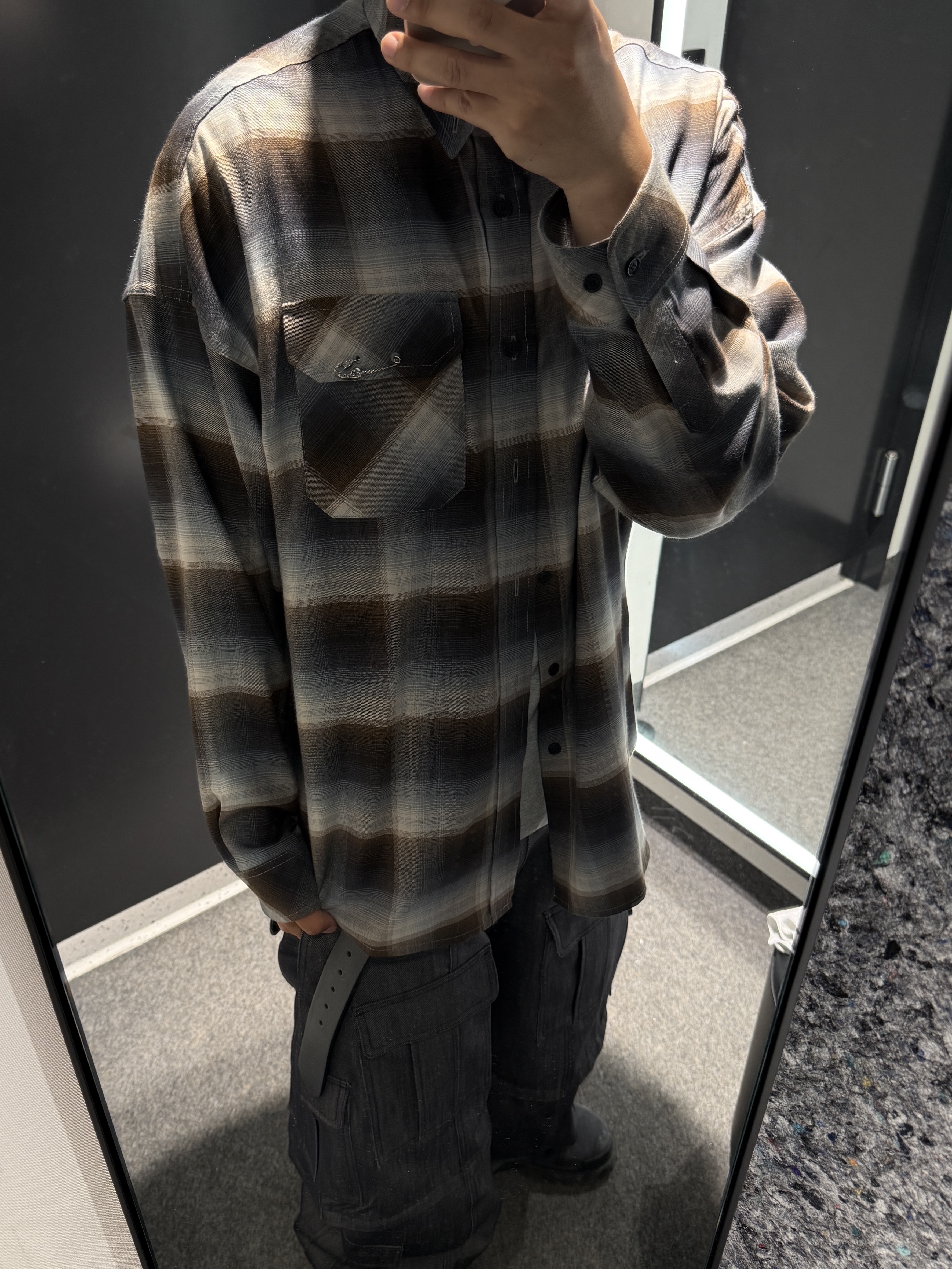 Undermycar Transformed Multi Cargo Engineered Indigo Denim Indigo - 25SS 착용 스타일 - 3