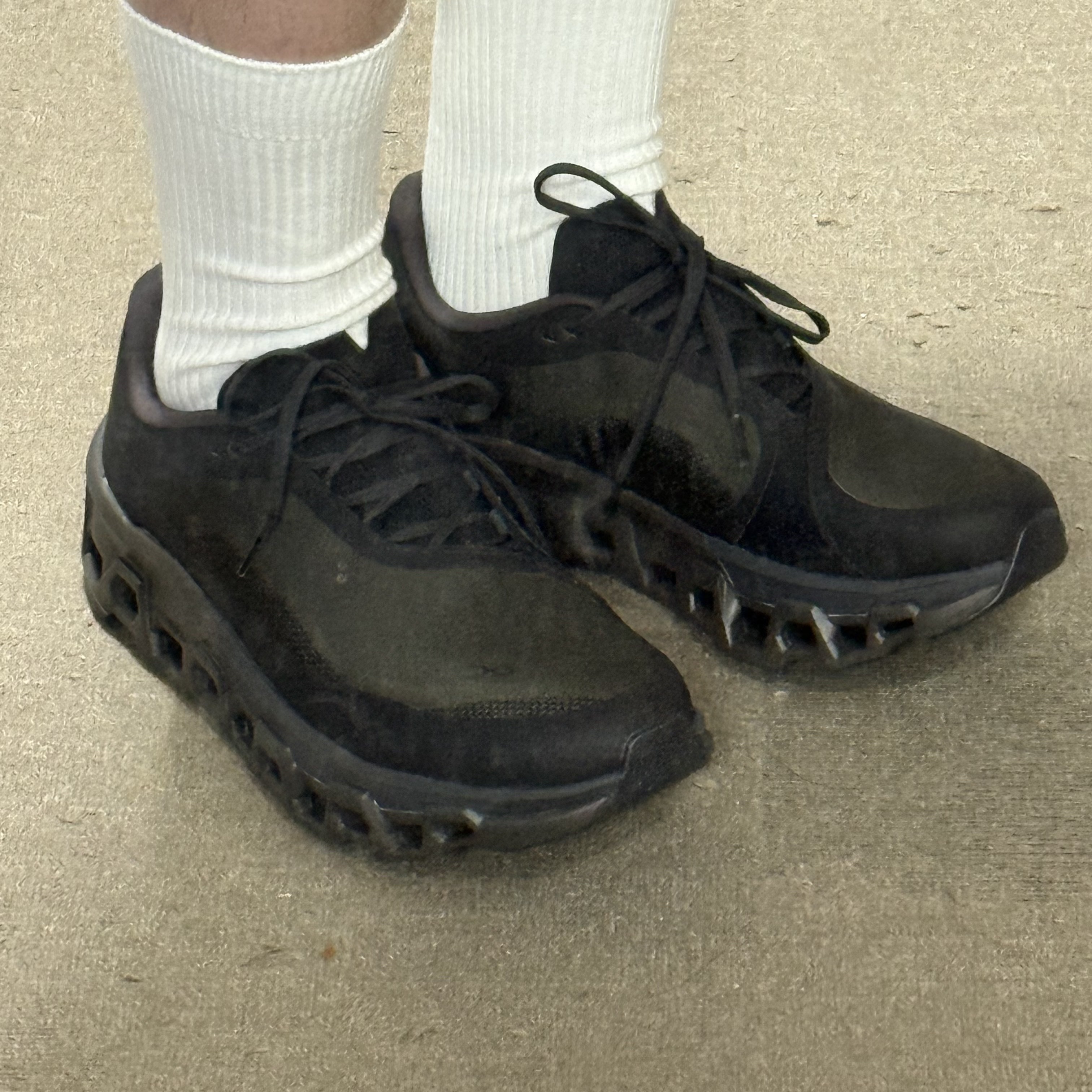 On Running x Post Archive Faction (Paf) Cloudmonster 2 Thorn Brown 착용 스타일 - 2