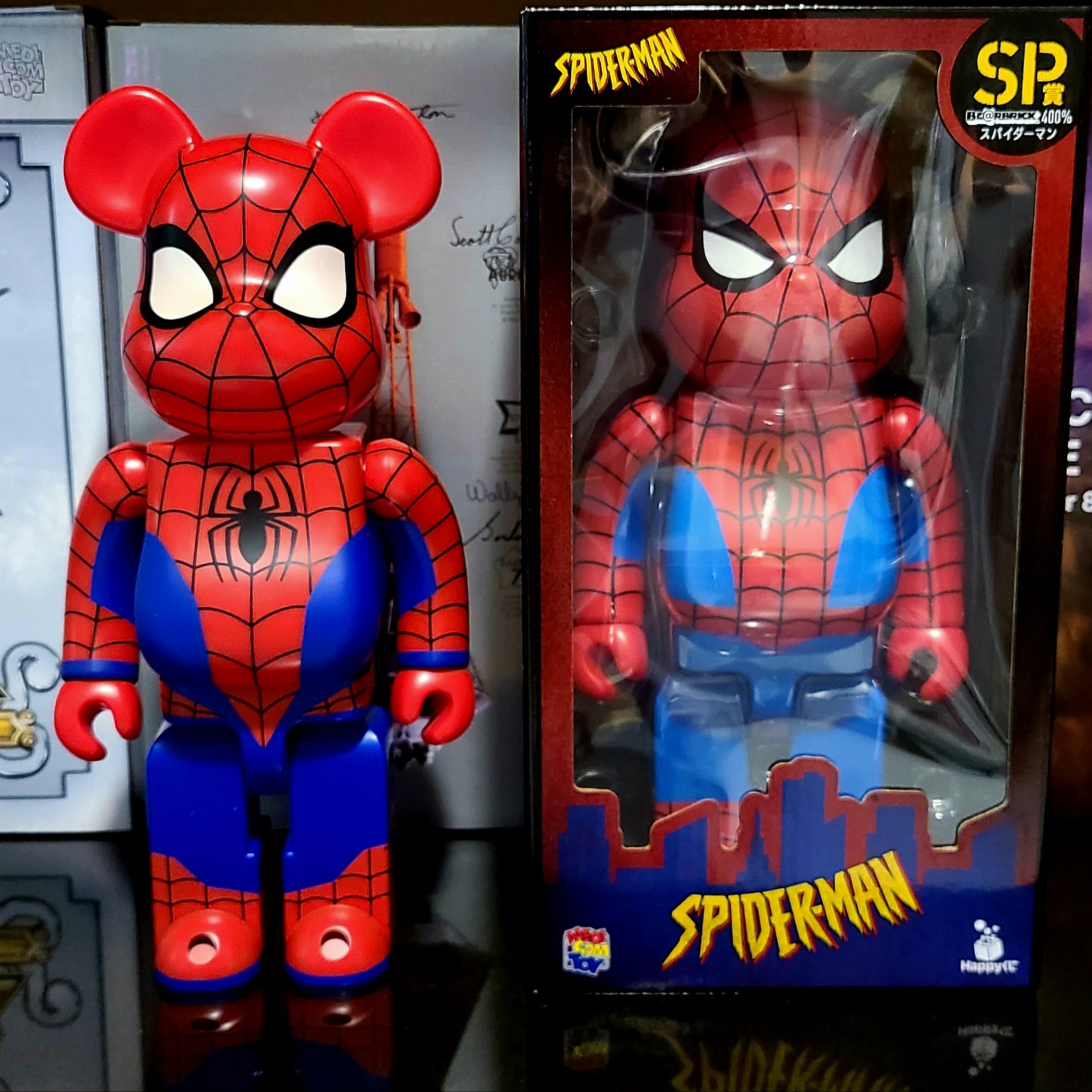 Bearbrick x Spider-Man Happy Lottery 400% (2021 Ver.) 착용 스타일 - 2
