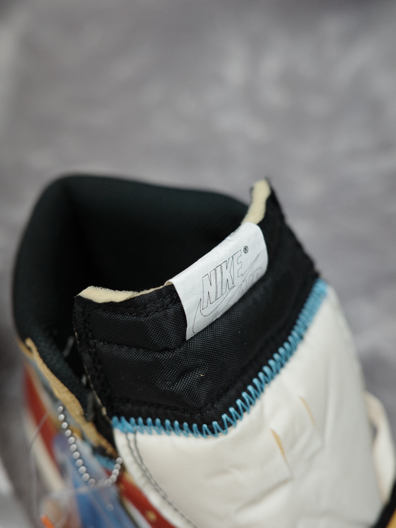 Jordan 1 x Union Retro High OG Chicago Shadow 착용 스타일 - 5