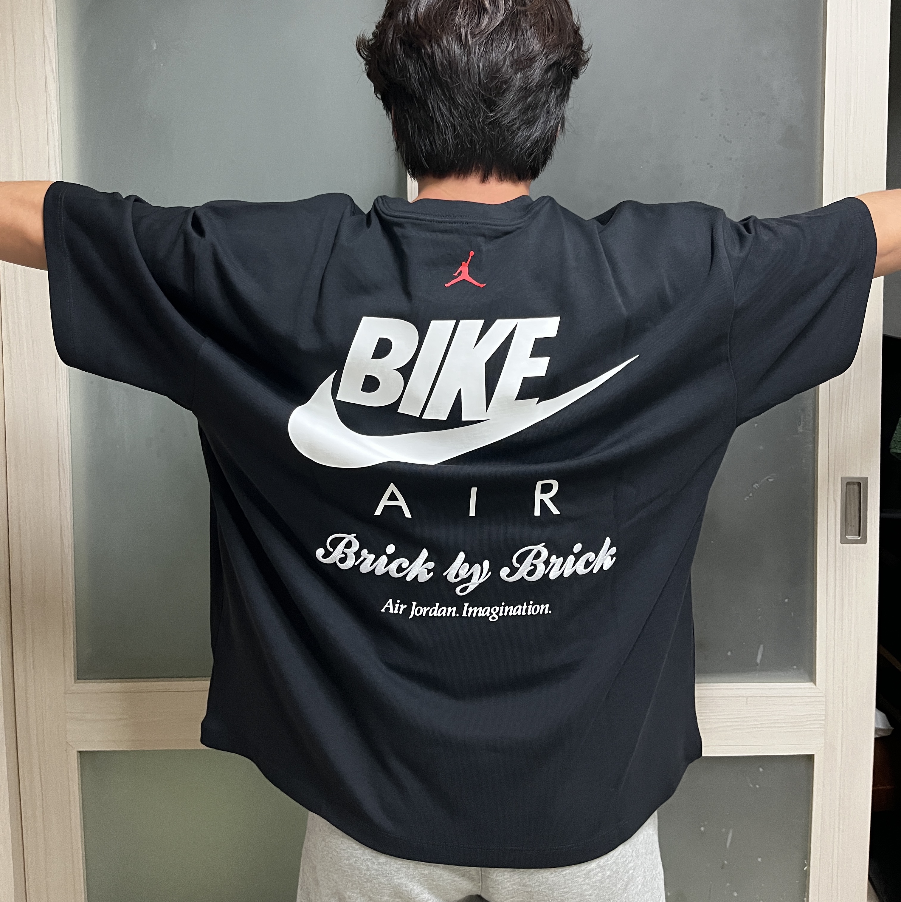 Jordan x Nigel Sylvester T-Shirt Black (HQ1736-010) 착용 스타일 - 2