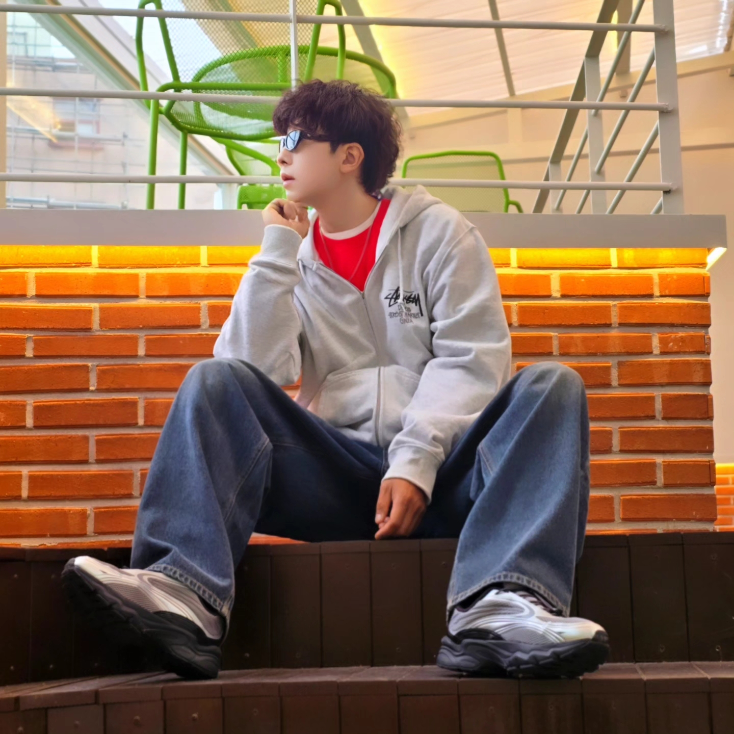 Stussy Stock DSM Ginza Zip Hoodie Ash Heather 2023, [6% 적립] FILA Pantera 99/25 Silver 착용 스타일 - 2