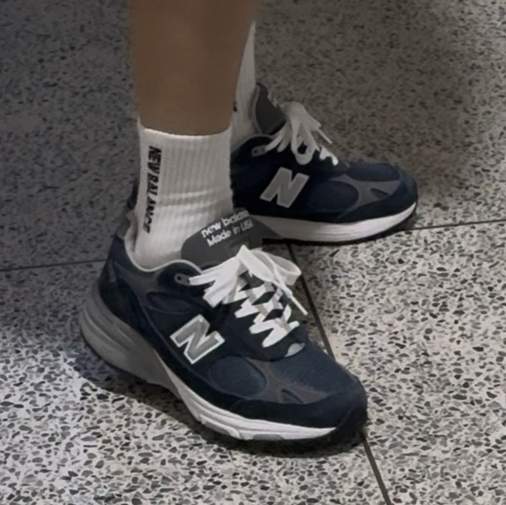 New Balance 993 Made in USA Navy - D Standard 착용 스타일 - 2