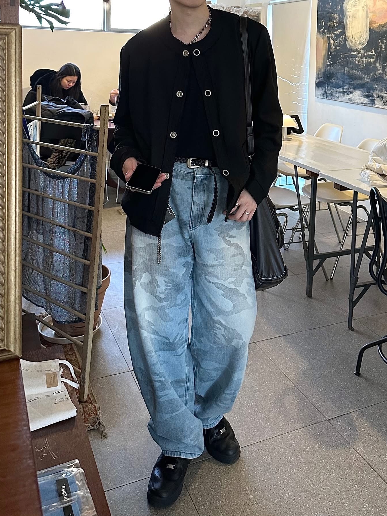 Diesel Dx1509 Stainless Steel Chain Necklace Silver, Nike Air Force 1 '07 Low Triple Black 착용 스타일 - 3