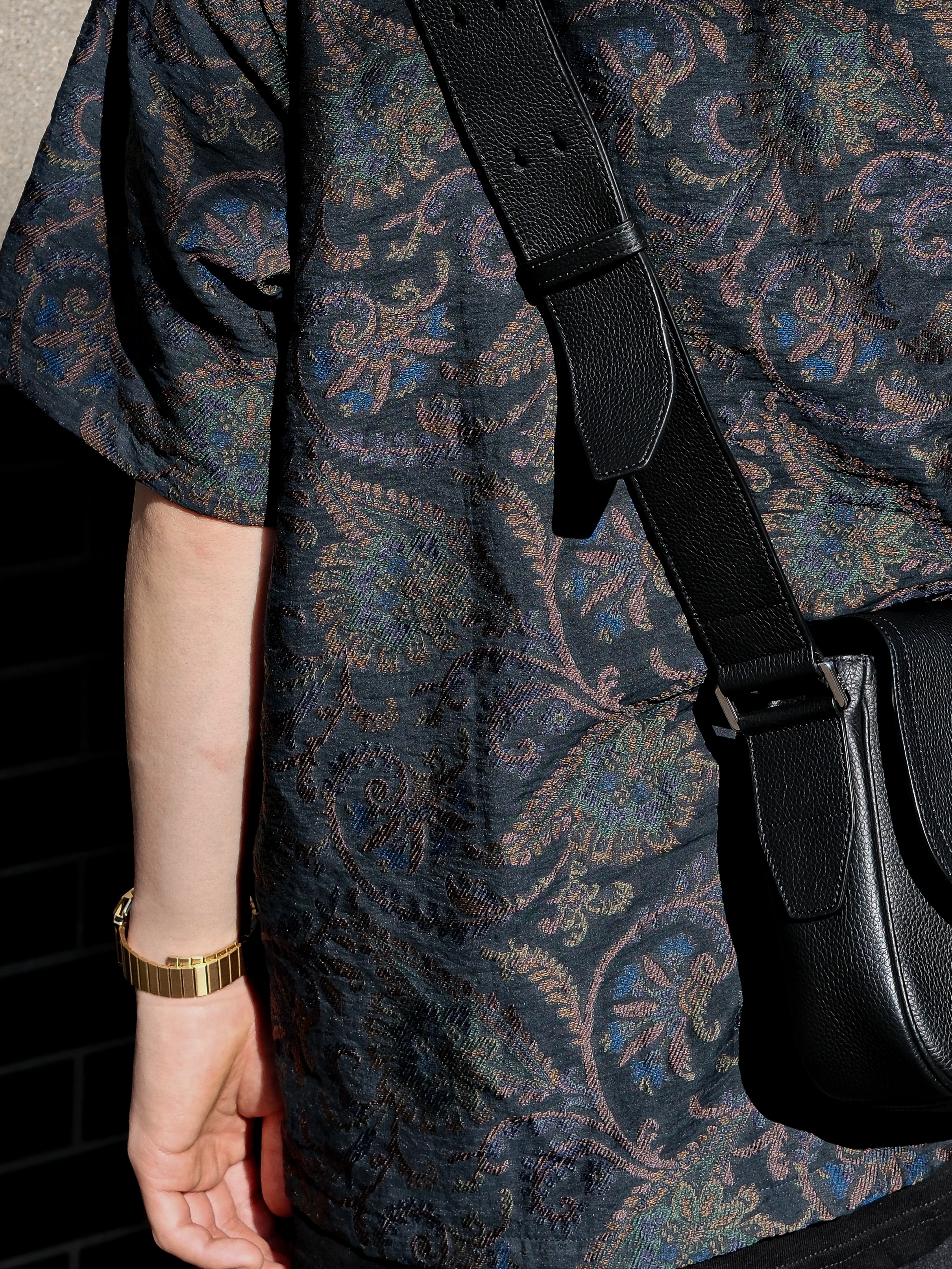 Dior Mini Saddle Messenger Bag Grained Calfskin Black, Paraboot Pacific Lisse Black 착용 스타일 - 5