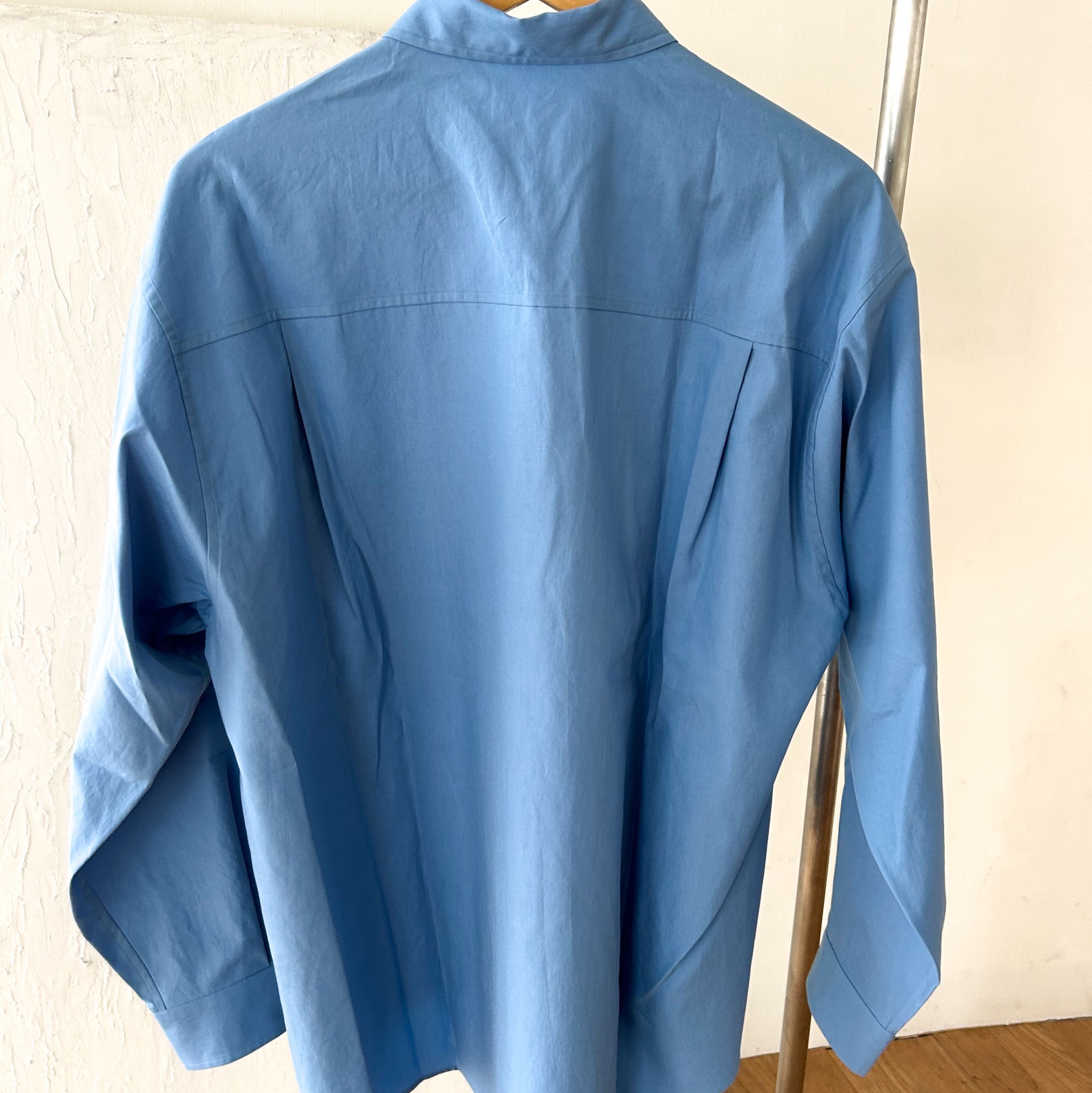 Auralee Washed Finx Twill Big Shirt Blue 착용 스타일 - 6