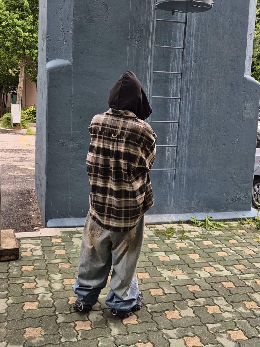 Undermycar Mu.107 Anti Fxxking Logo Play Basic Long Sleeve Check Shirts Black Brown 착용 스타일 - 3
