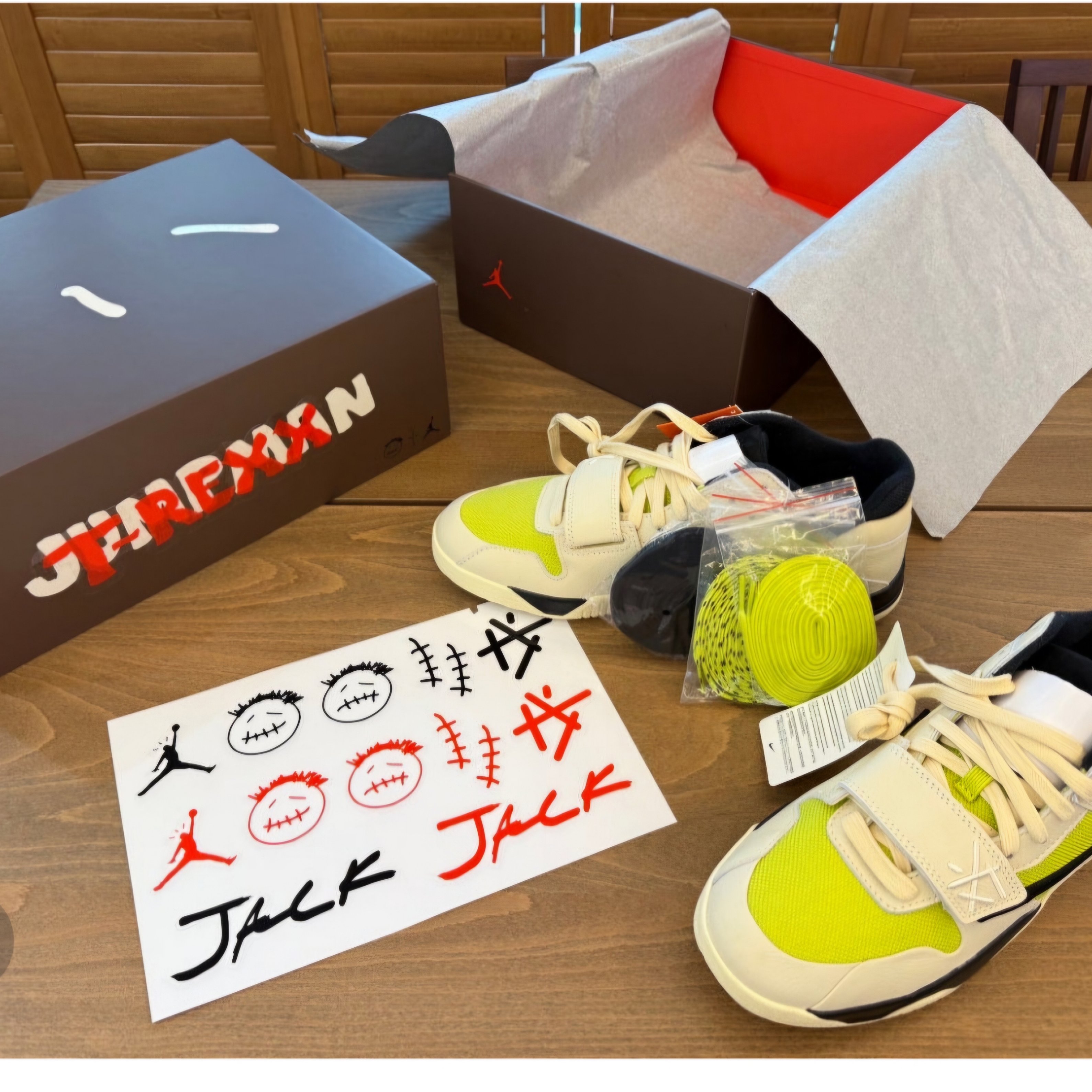 Jordan x Travis Scott Jumpman Jack TR Bright Cactus 착용 스타일 - 7