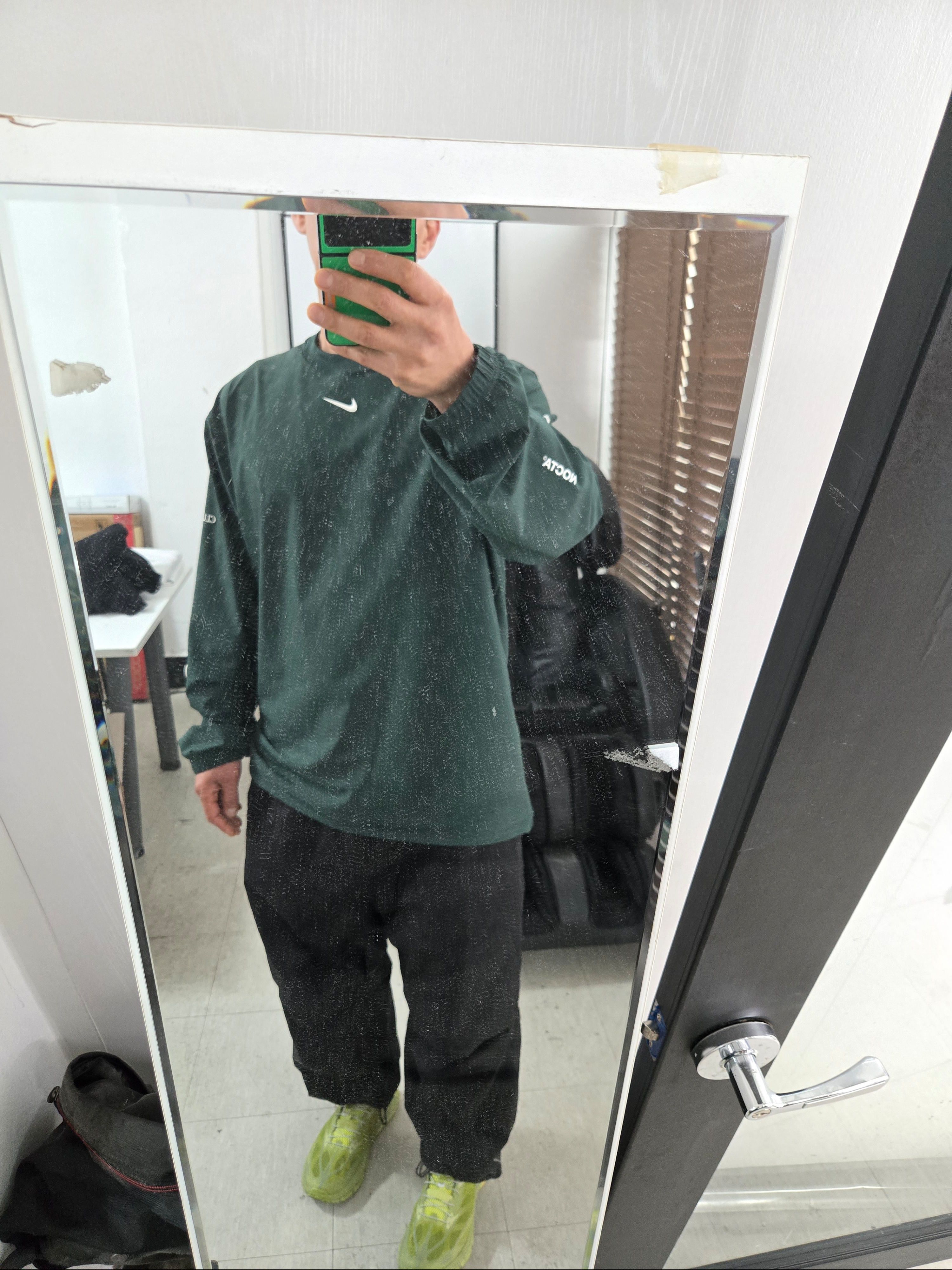 Nike x Drake Nocta Golf Crewneck Top Green - US/EU 착용 스타일