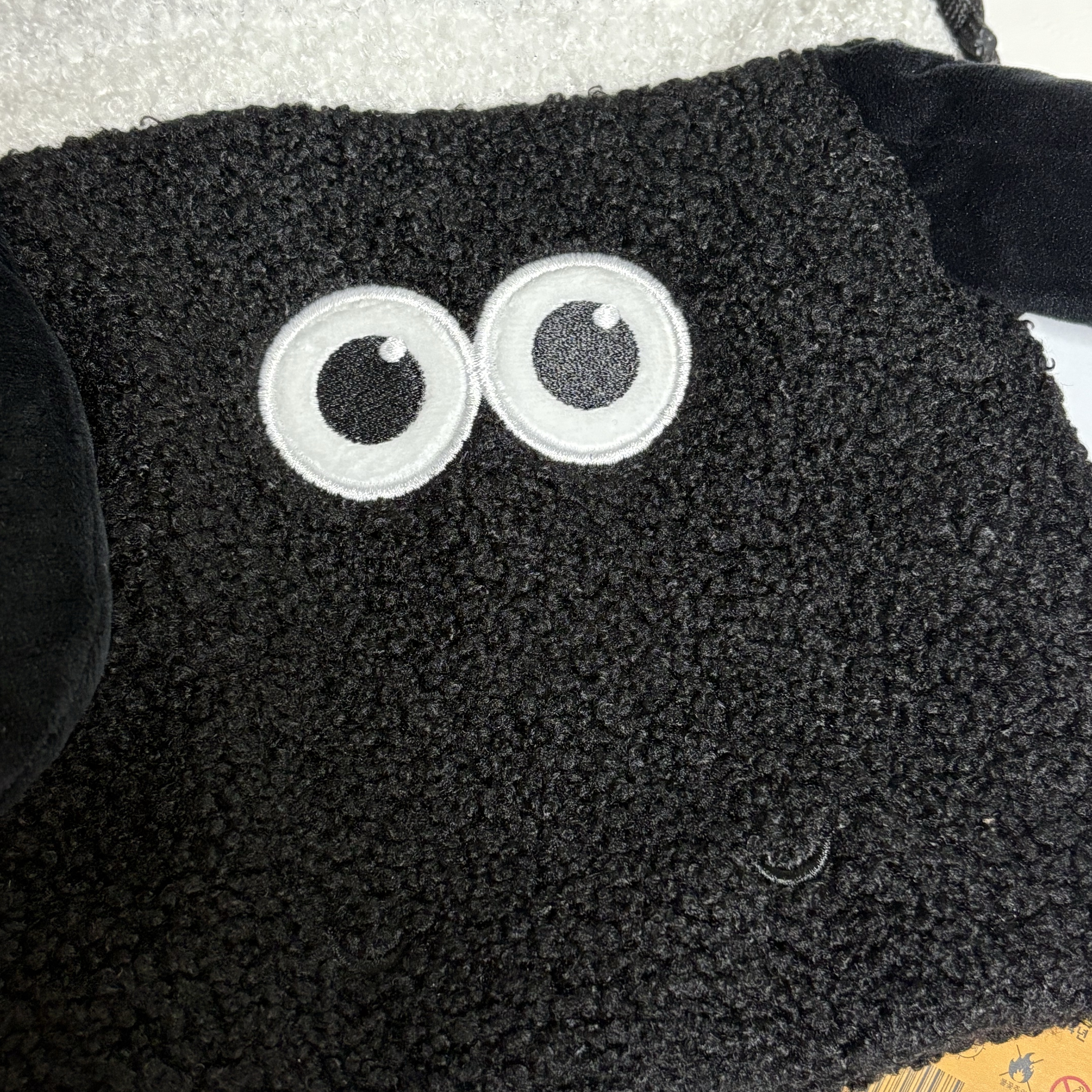 Dream C&C Shaun The Sheep Pouch Bag 20cm 착용 스타일