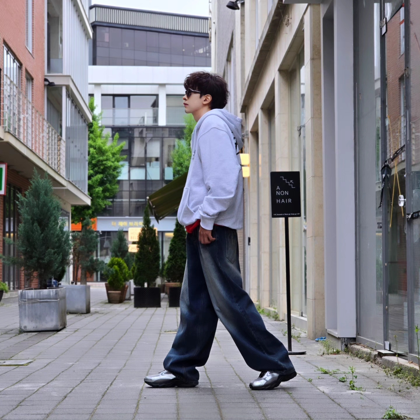 Stussy Stock DSM Ginza Zip Hoodie Ash Heather 2023, [6% 적립] FILA Pantera 99/25 Silver 착용 스타일 - 5