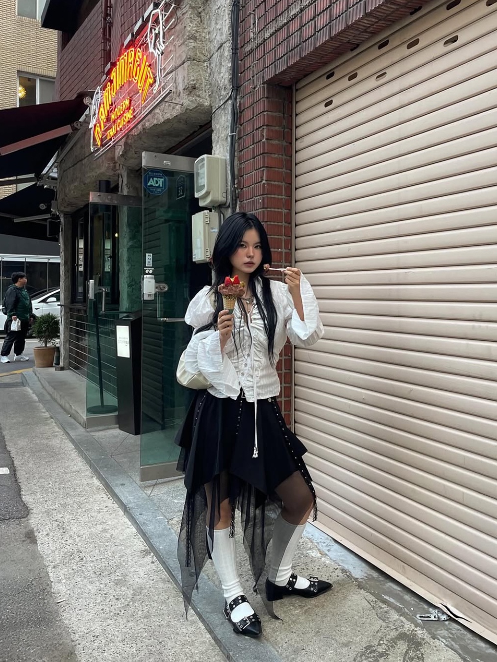 LONDON PARFUMS님의 스타일
