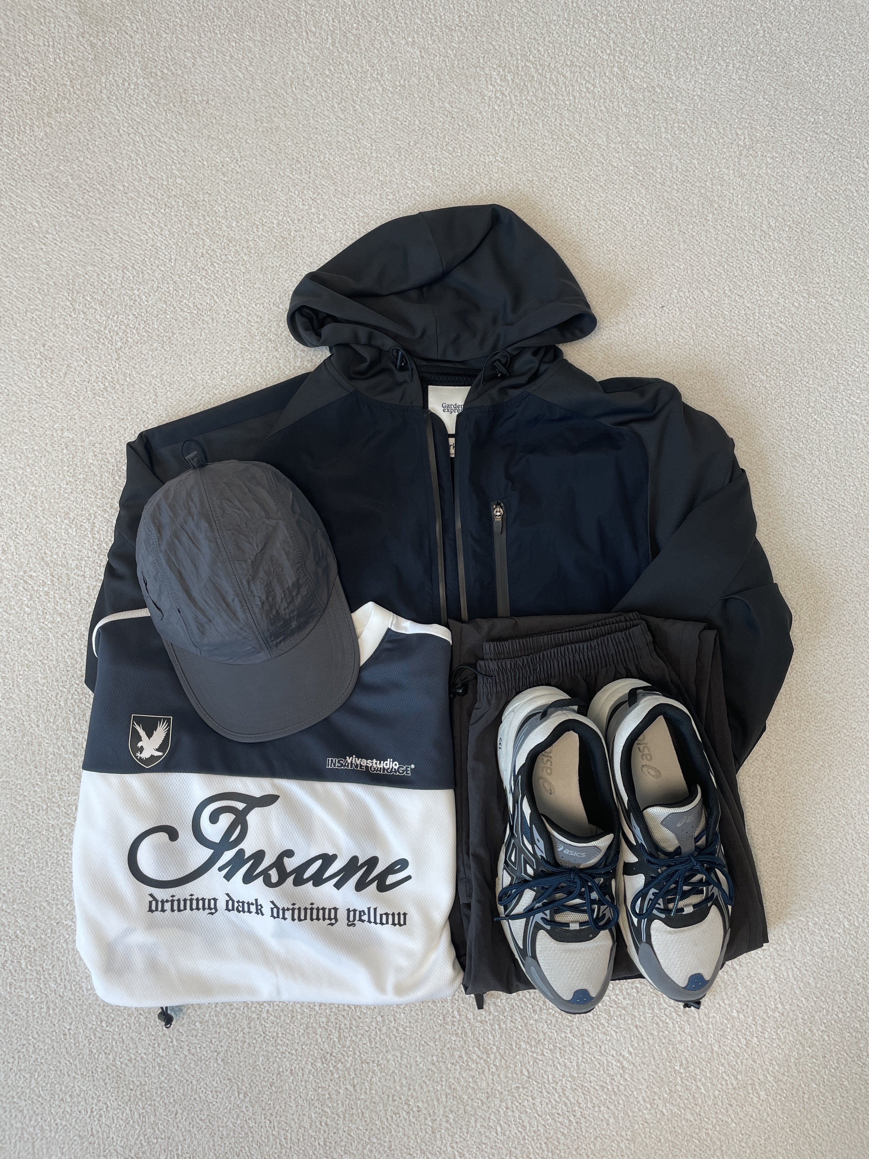 Asics Gel-Venture 6 SPS Glacier Grey 착용 스타일 - 1