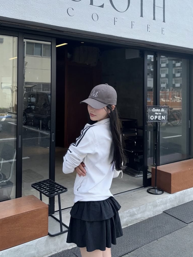 MUCENT Signature Ballcap Dyeing Khaki 착용 스타일 - 1