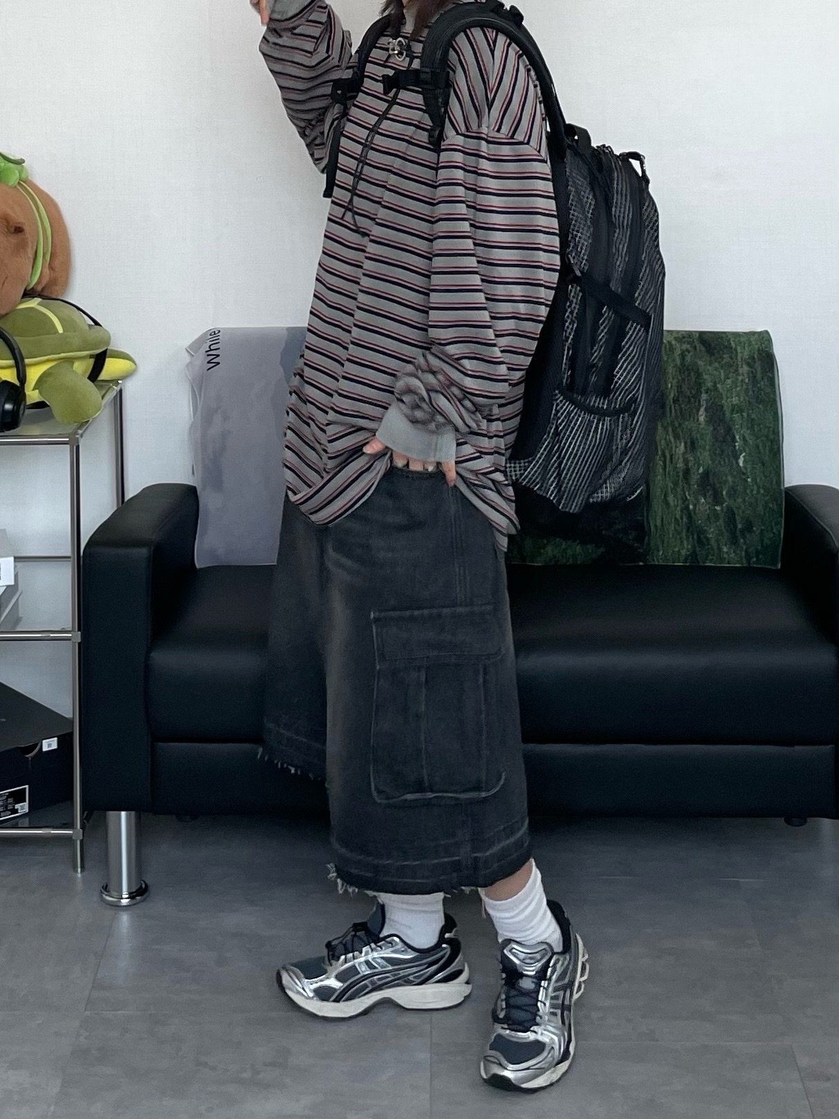 Supreme Pigment Canvas S Logo 6-Panel Black - 23SS, Asics Unlimited Gel-Kayano 14 Carrier Grey Black 착용 스타일 - 6