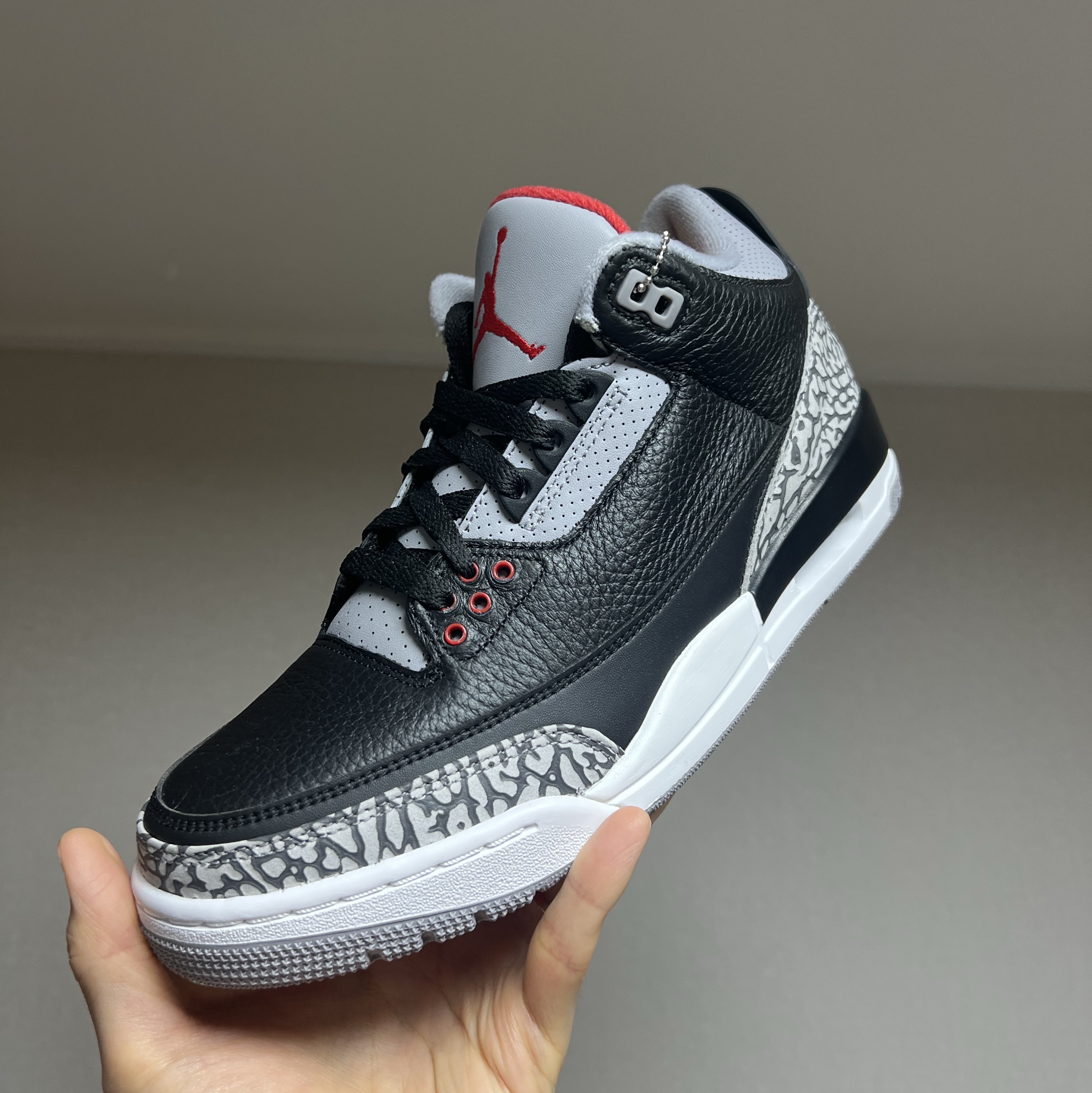 Jordan 3 Retro OG Black Cement 2018 착용 스타일 - 1