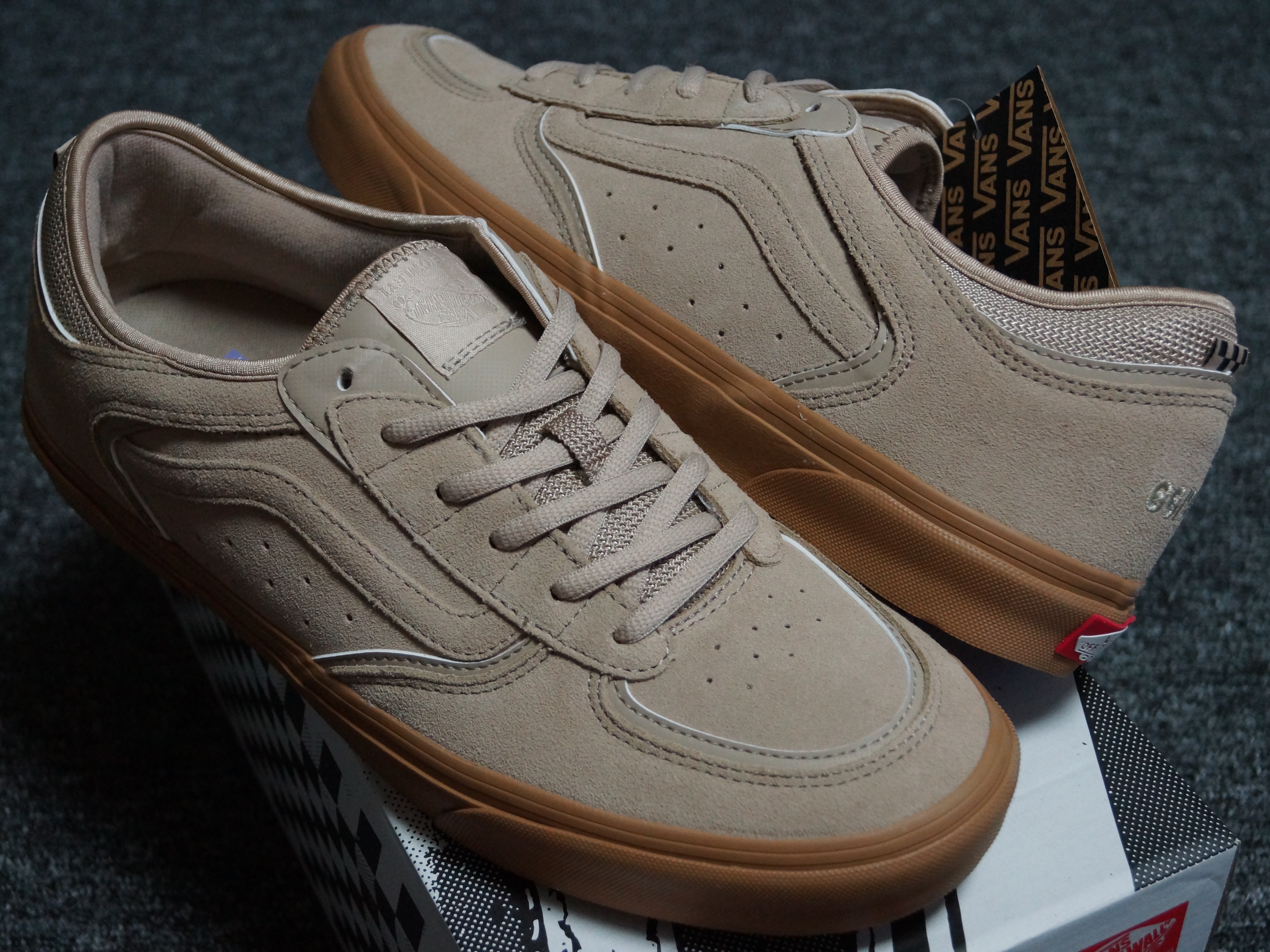 Vans Skate Rowley Sand 착용 스타일