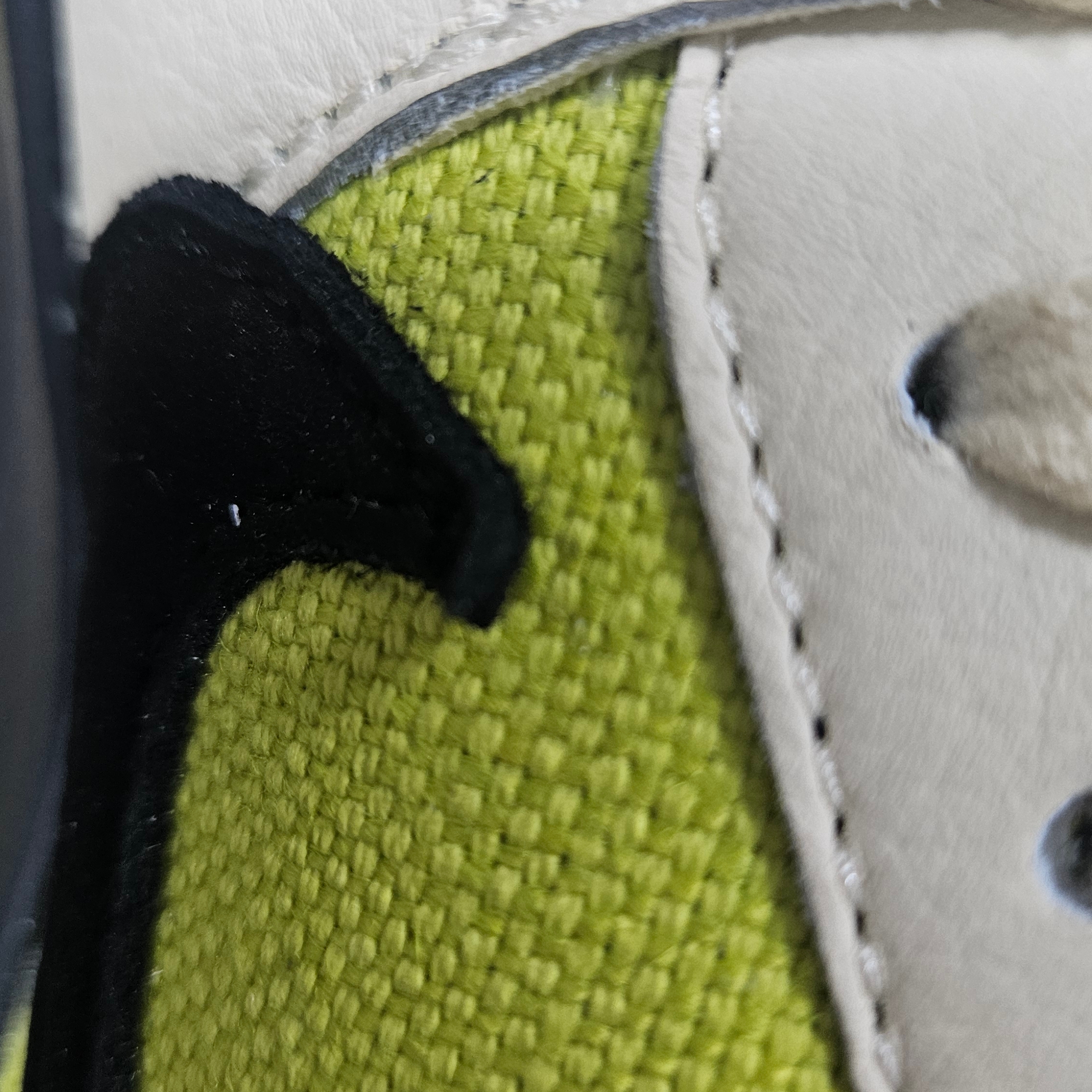Jordan x Travis Scott Jumpman Jack TR Bright Cactus 착용 스타일 - 4