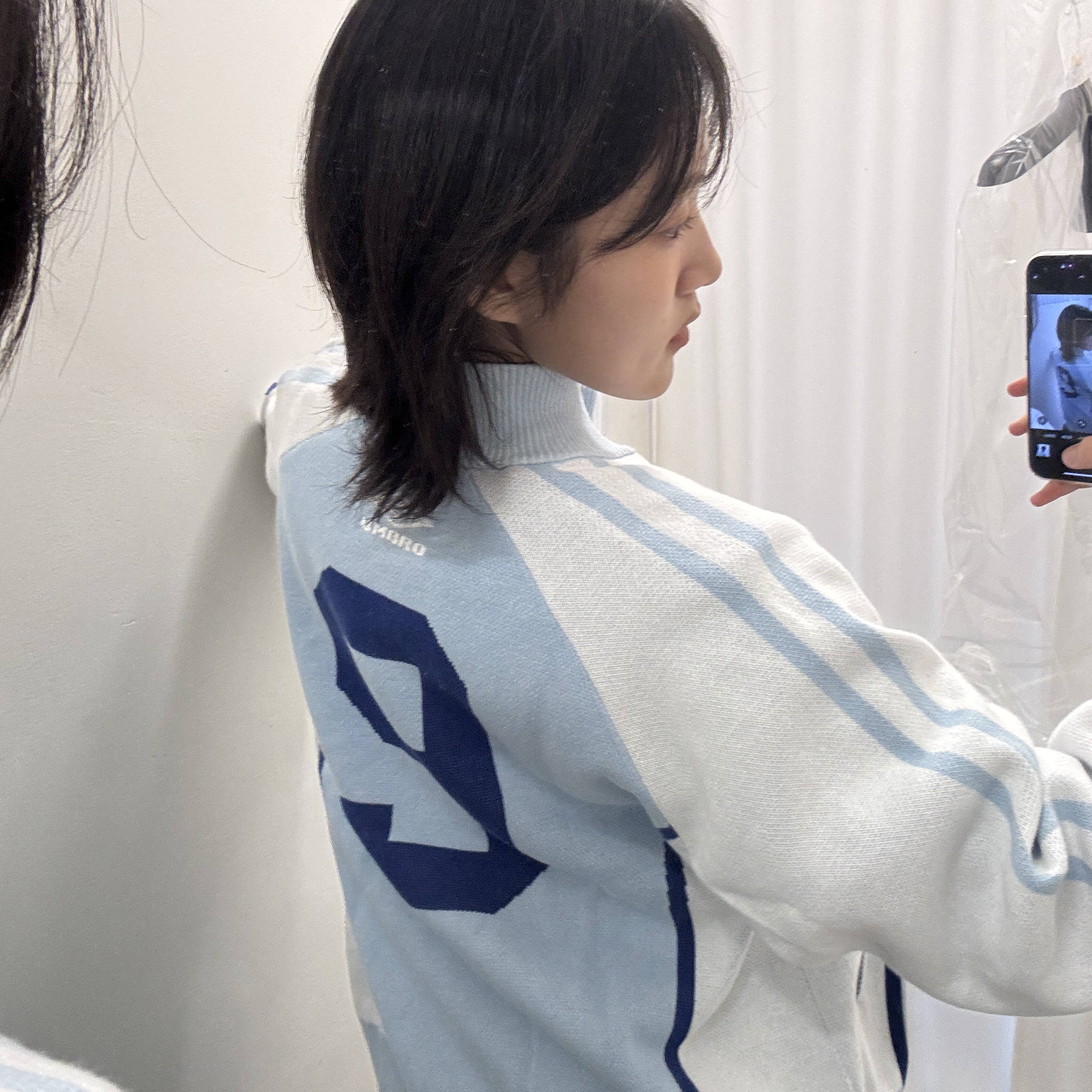 Supreme x Umbro Zip Up Sweater Light Blue - 25SS 착용 스타일 - 4