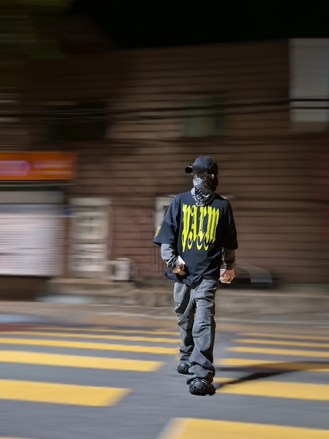 VENDORS Full DU$K Flared Pants Gray, Balenciaga Hike Sneaker Black 착용 스타일 - 1