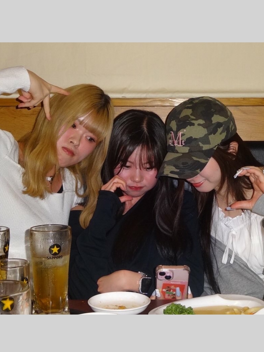 Mucent Signature Camo Ballcap Khaki-Baby Pink 착용 스타일 - 2