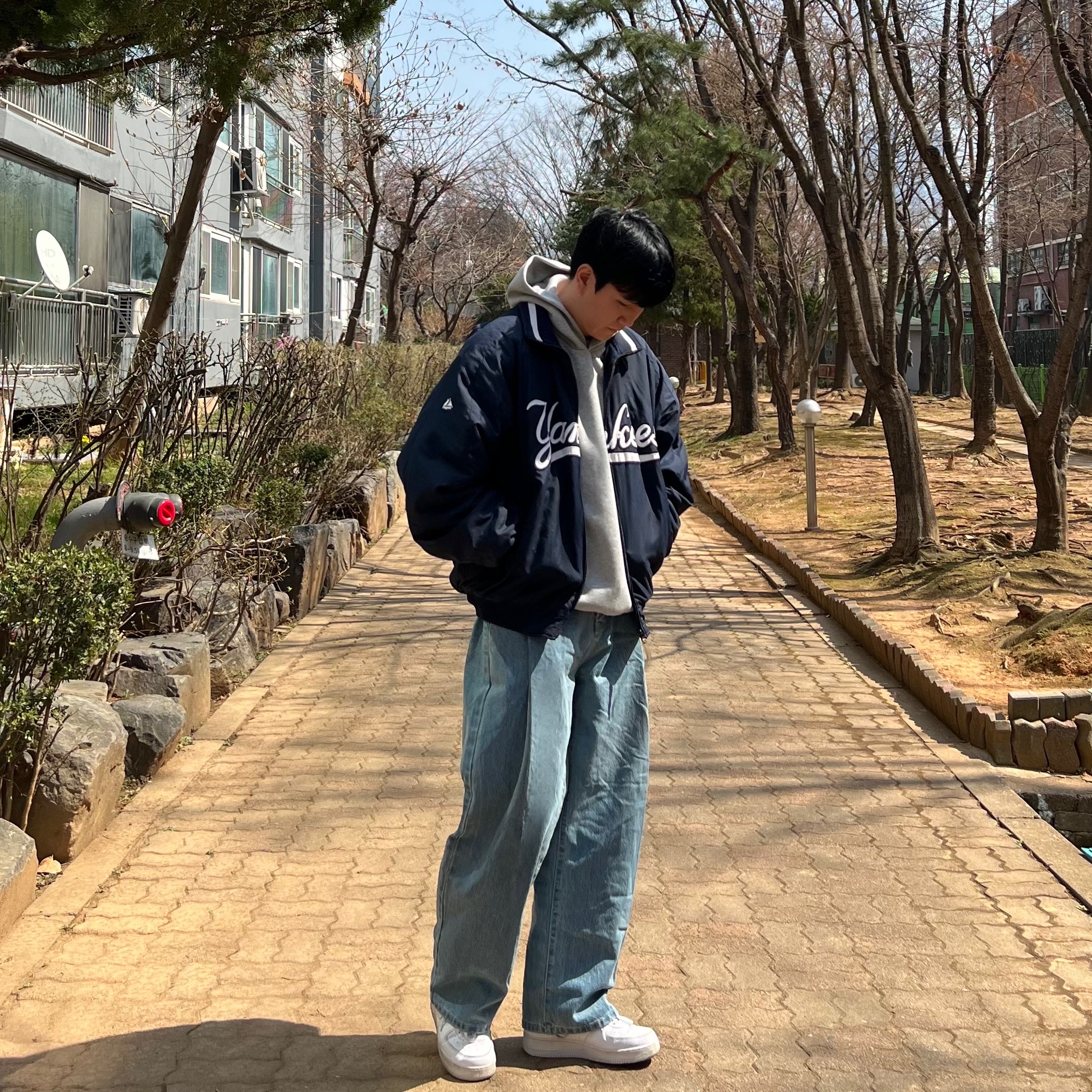 Nike Air Force 1 '07 Low White, Uniqlo C Sweat Oversized Pullover Hoodie  Gray - JP 착용 스타일 - 3