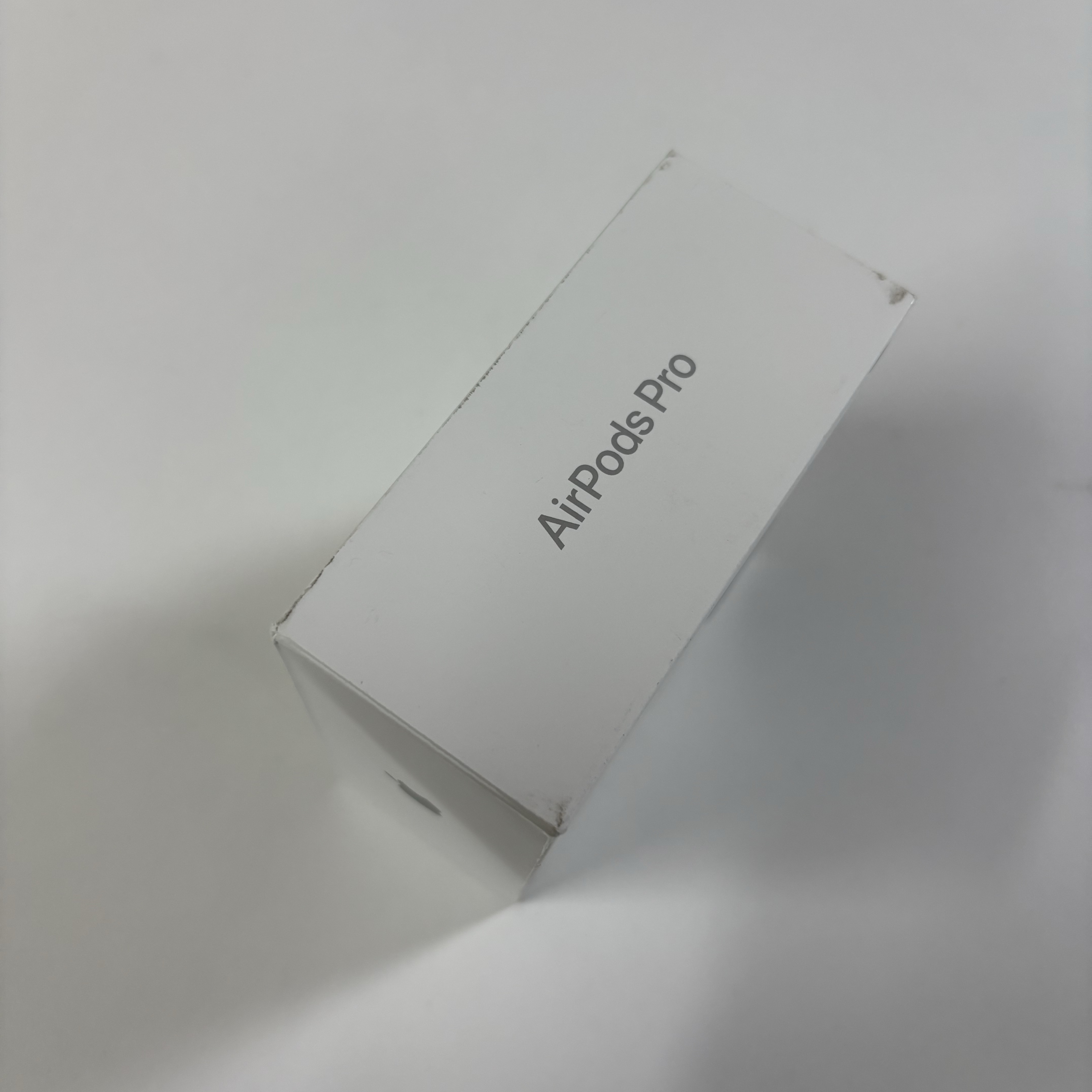 Apple Airpods Pro 2nd Gen with MagSafe Charging Case USB C (Korean Ver.) 착용 스타일 - 3