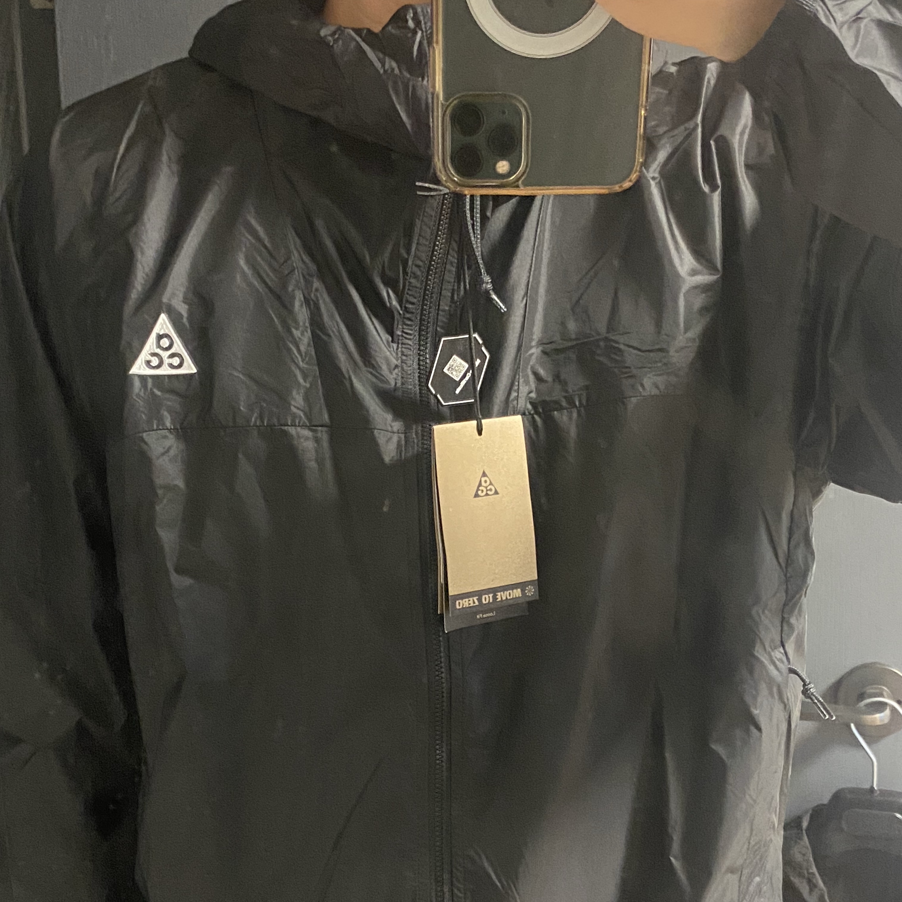 Nike ACG Cinder Cone Windproof Jacket Black Anthracite - Asia 착용 스타일