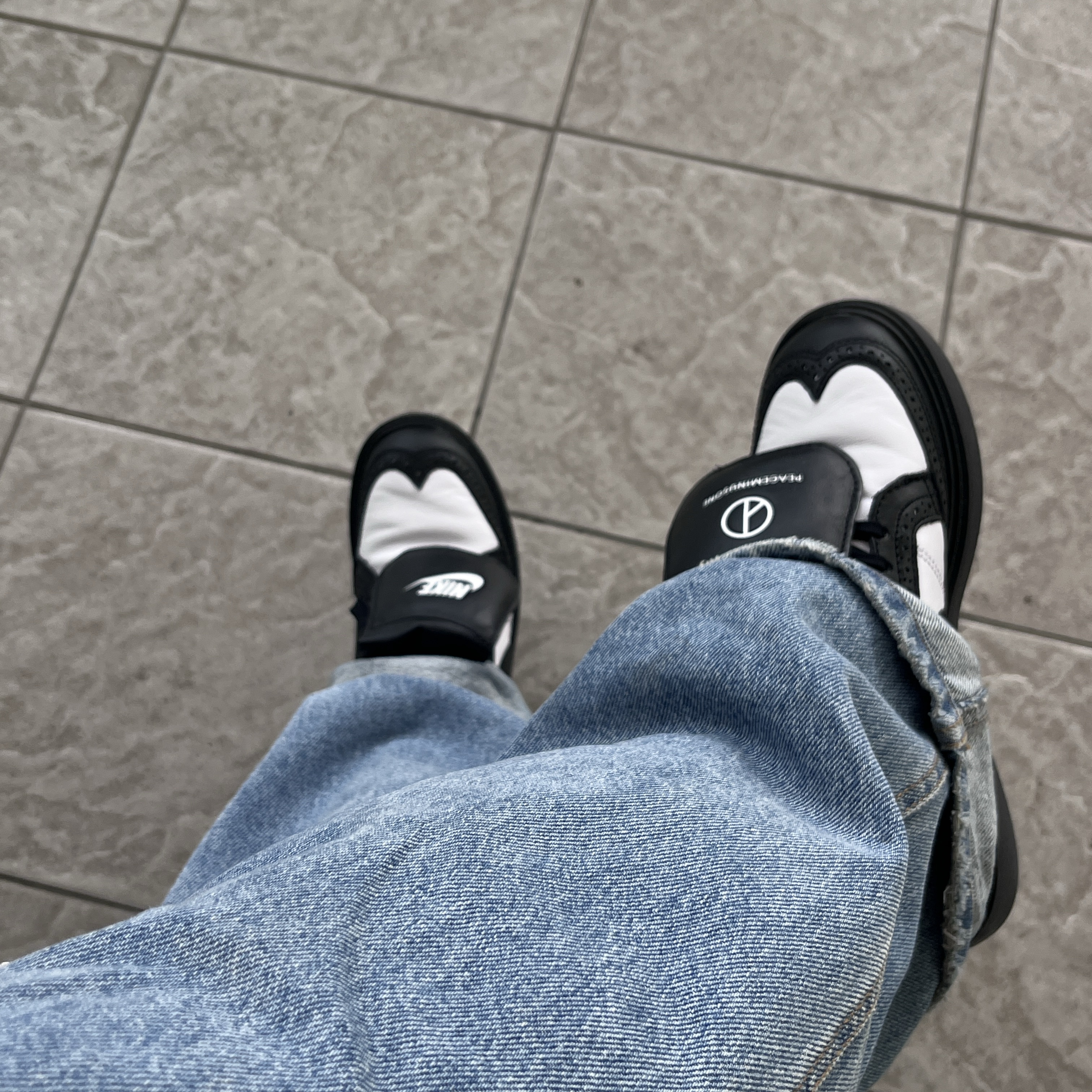 Nike x Peaceminusone Kwondo1 Black and White 착용 스타일 - 2