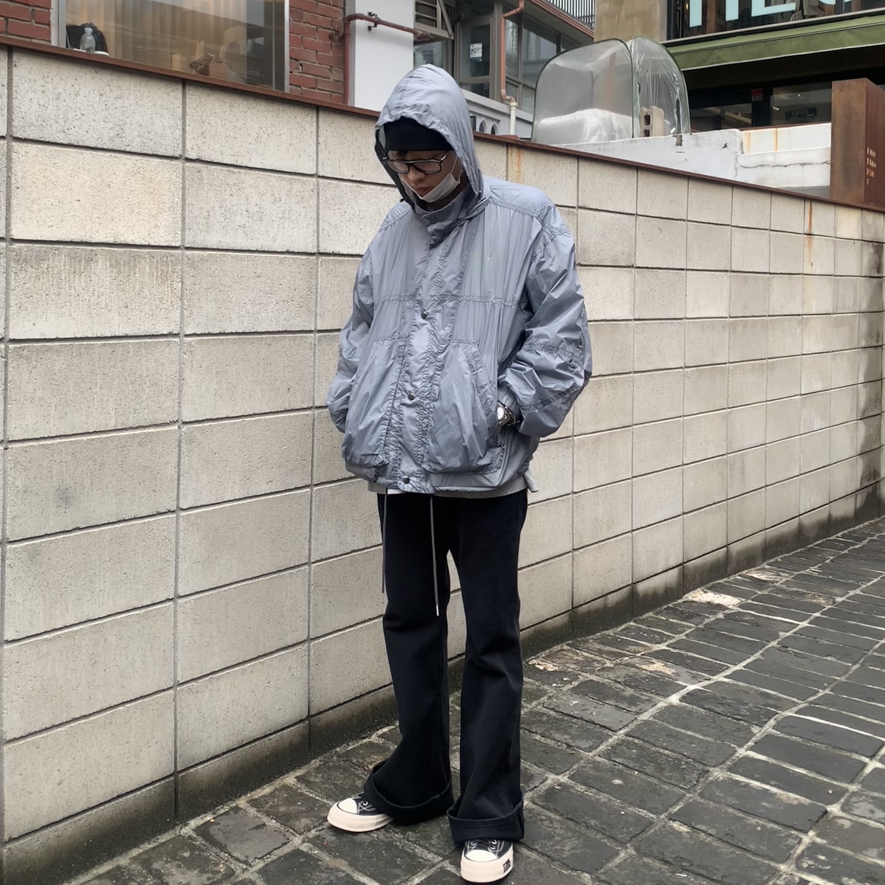 Balenciaga Flared Pants Black, Visvim Skagway Hi Patten Black 착용 스타일