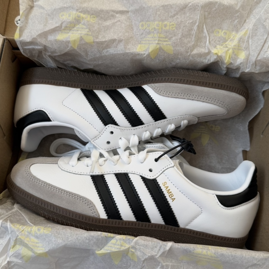 Adidas Samba OG Cloud White 착용 스타일 - 2