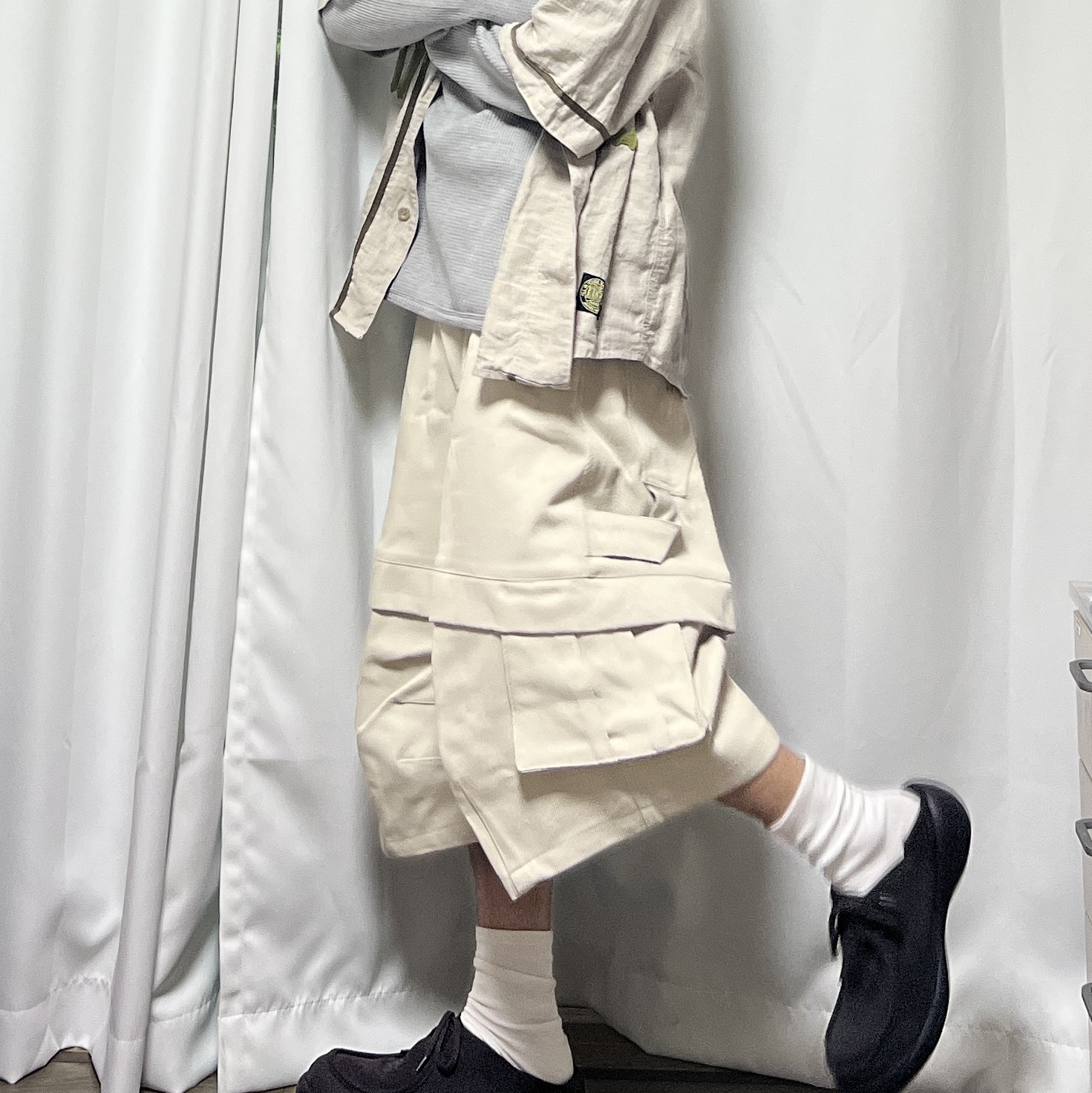Kamien Titan Bermuda Pants Light Beige, Kapital French Linen Great Kountry Baseball Shirt Beige 착용 스타일
