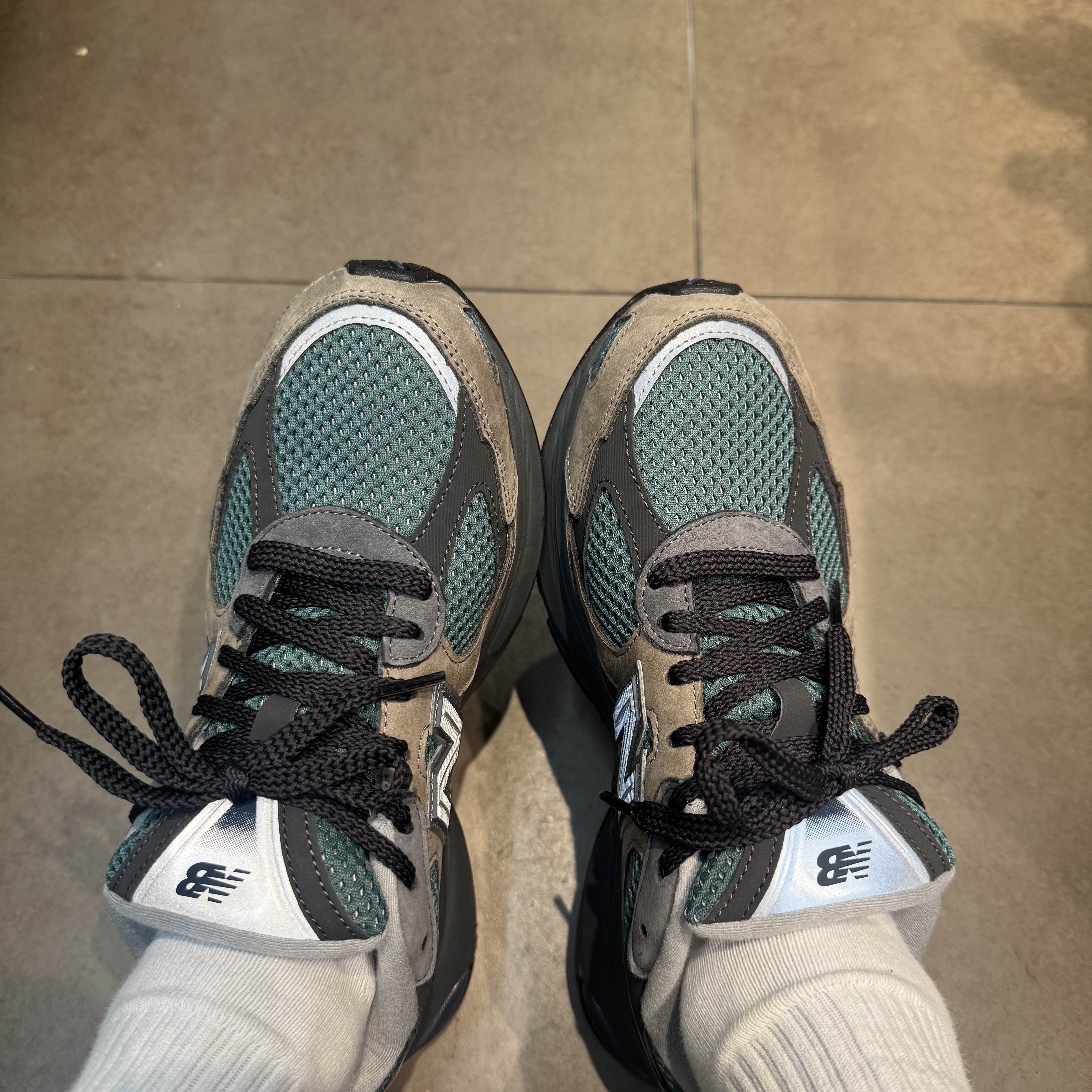 New Balance 2010 Abzorb Dockside Indigo 착용 스타일