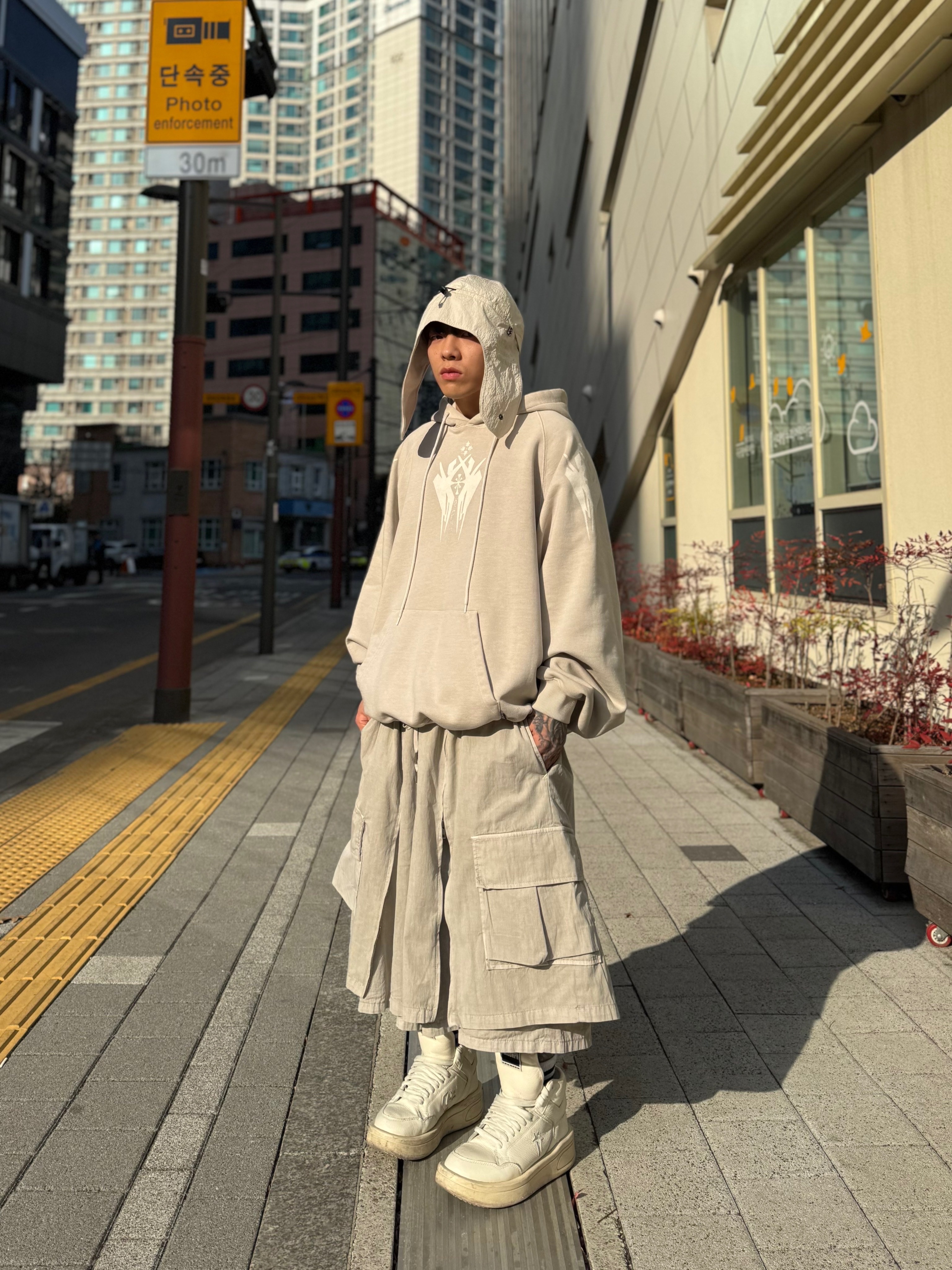 Converse x Drkshdw Turbowpn Egret 착용 스타일 - 8