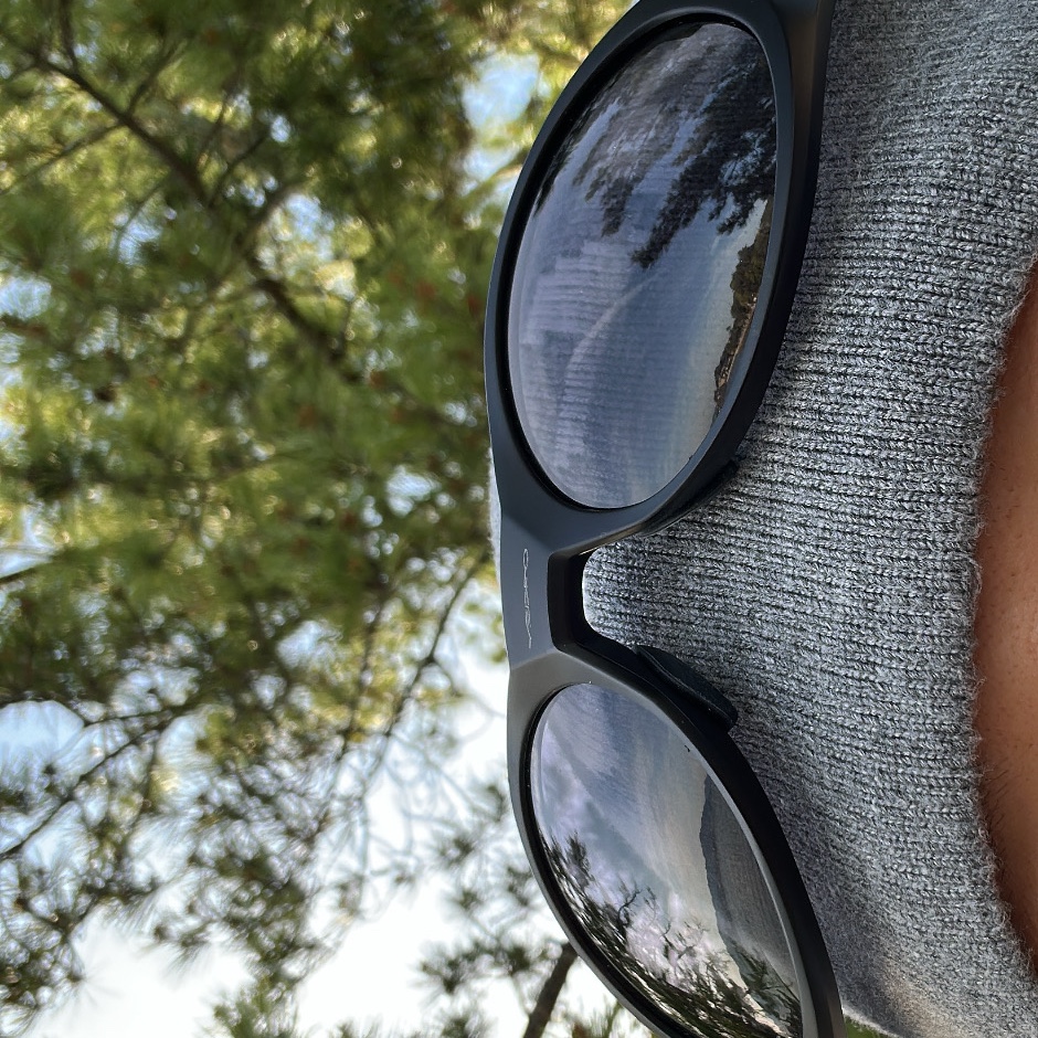Salomon Trailblazer 20 Black, Oakley Eye Jacket Redux Matte Black Frame Prizm Grey Lenses High Bridge Fit 착용 스타일 - 5