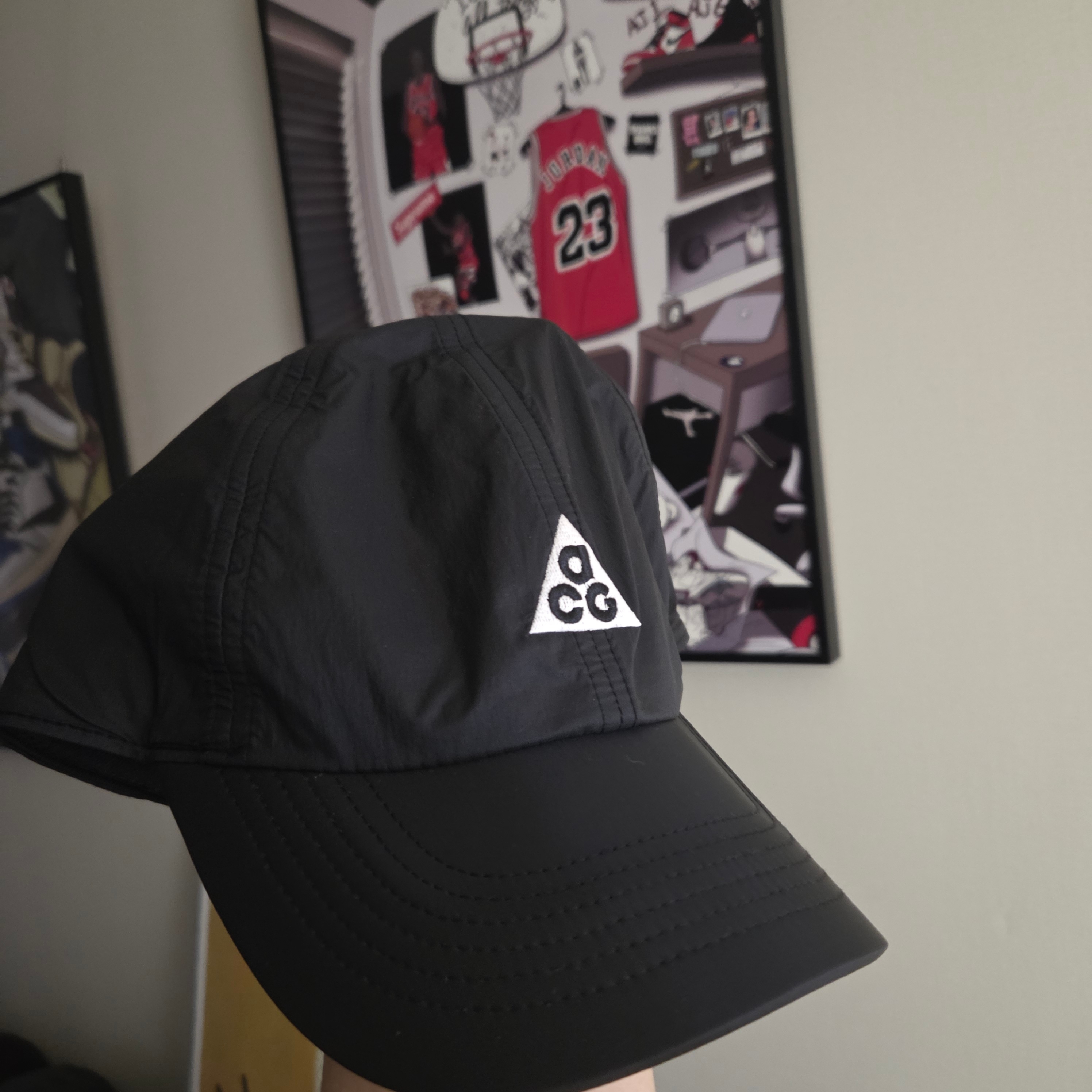 Nike ACG Trail Cap Black 착용 스타일