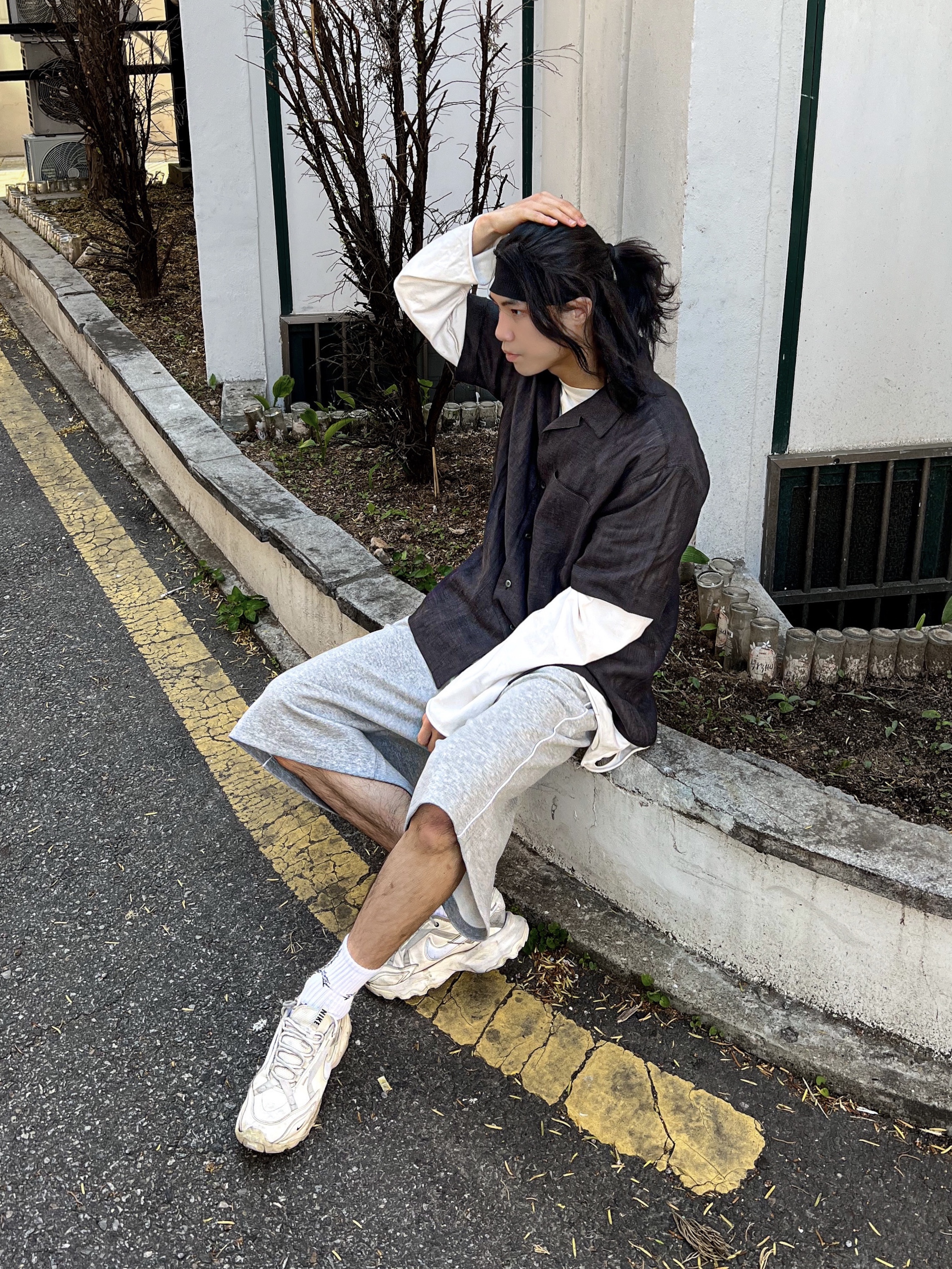 (W) Nike TC 7900 Summit White, BY RANG Linen Logo Bowling Shirts Black 착용 스타일 - 4