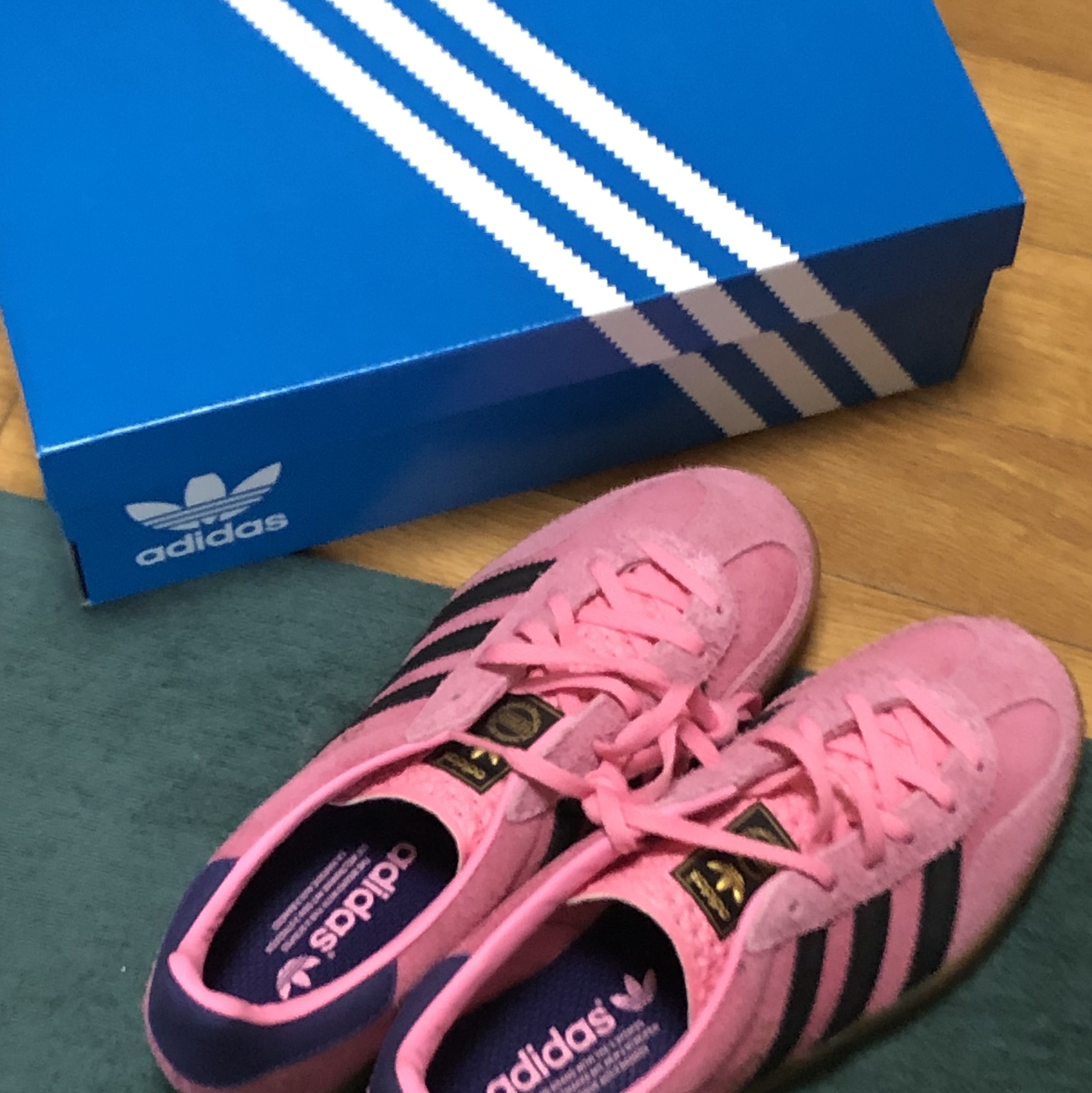 (W) Adidas Gazelle Indoor Bliss Pink 착용 스타일