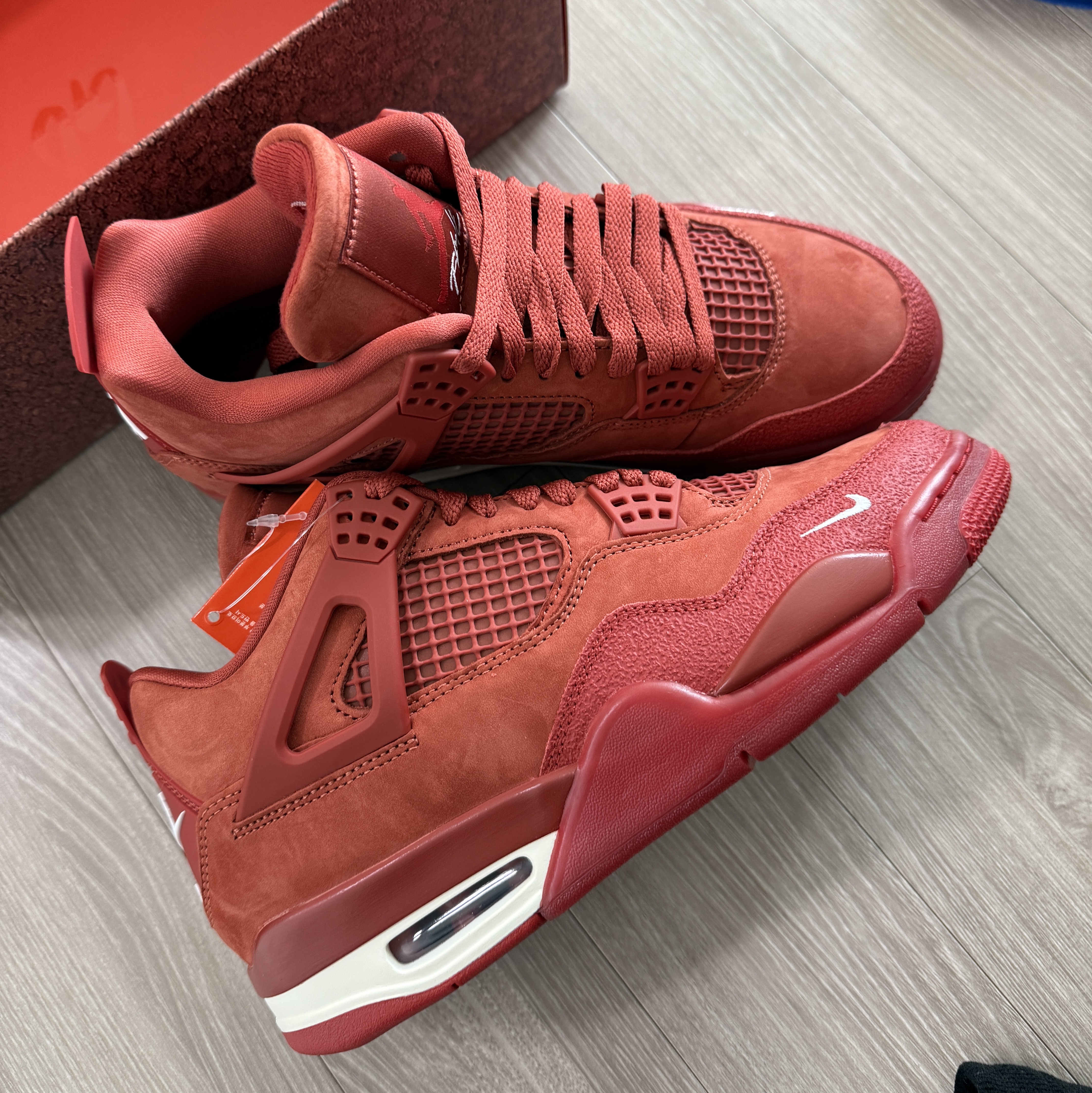 Jordan 4 x Nigel Sylvester Retro OG SP Brick by Brick 착용 스타일