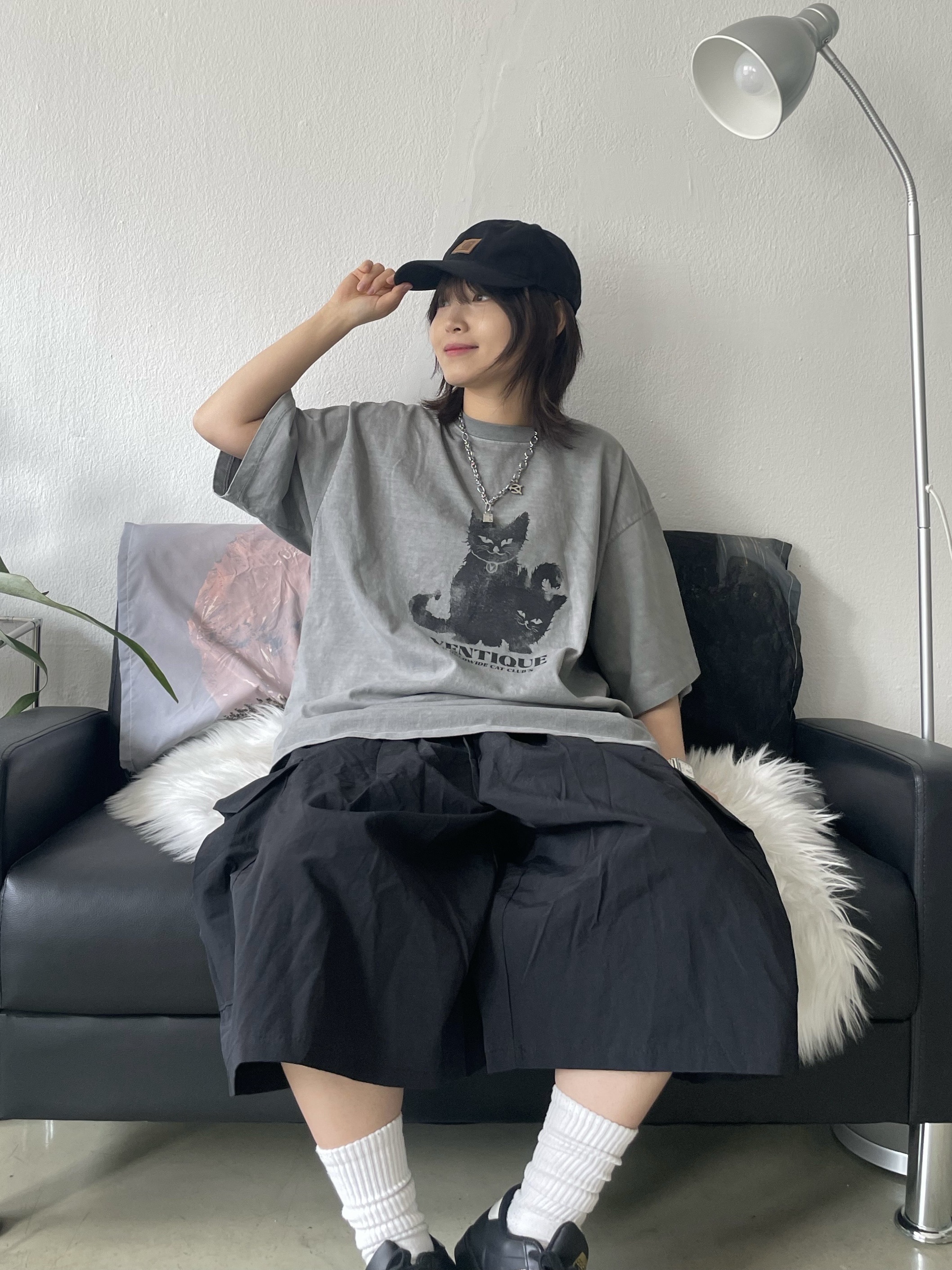 Adidas Superstar Core Black White, Carhartt Canvas Cap Black 착용 스타일 - 3