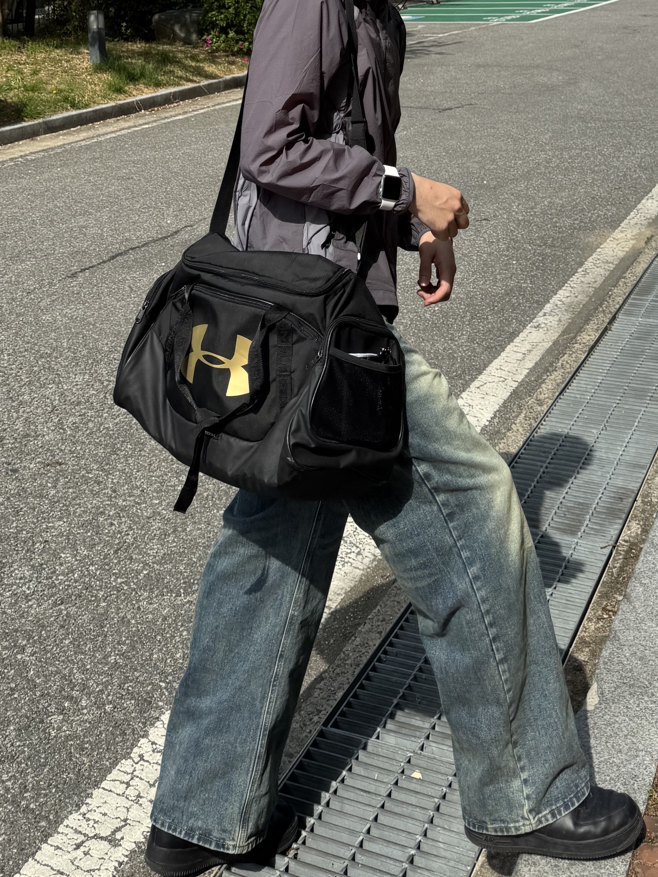 Sansan Gear Backpack Jacket Grey - 24SS, Nike x Supreme Air Force 1 Low Black 착용 스타일 - 2