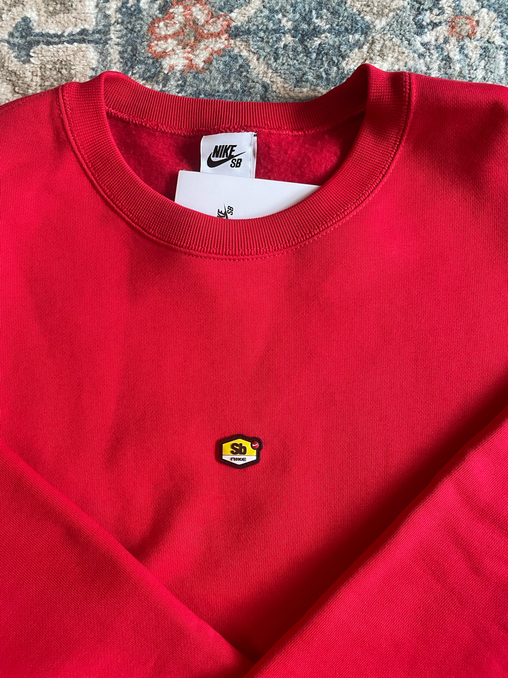Nike SB Fleece Skate Crew Top University Red - Asia 착용 스타일 - 2