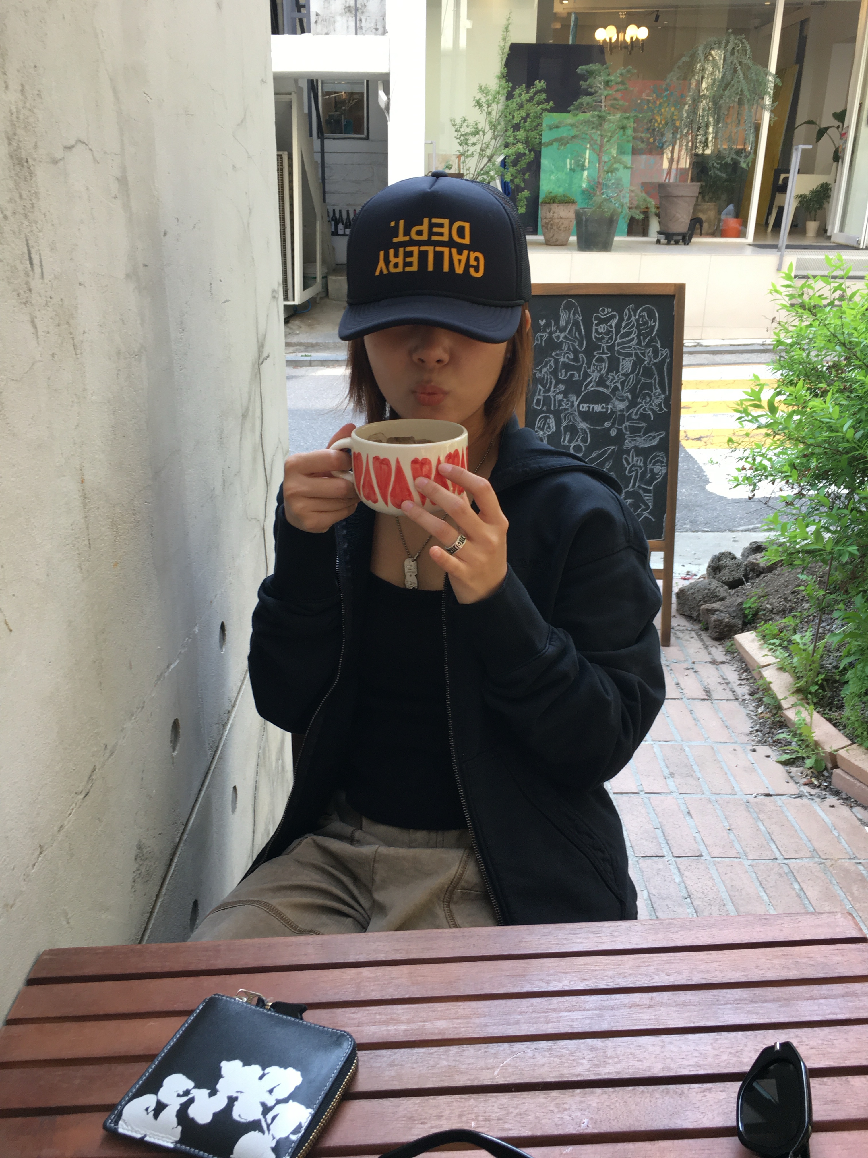 Gallery Dept. Fucked Up Trucker Cap Black, Hysteric Glamour You Pay Necklace Silver 착용 스타일