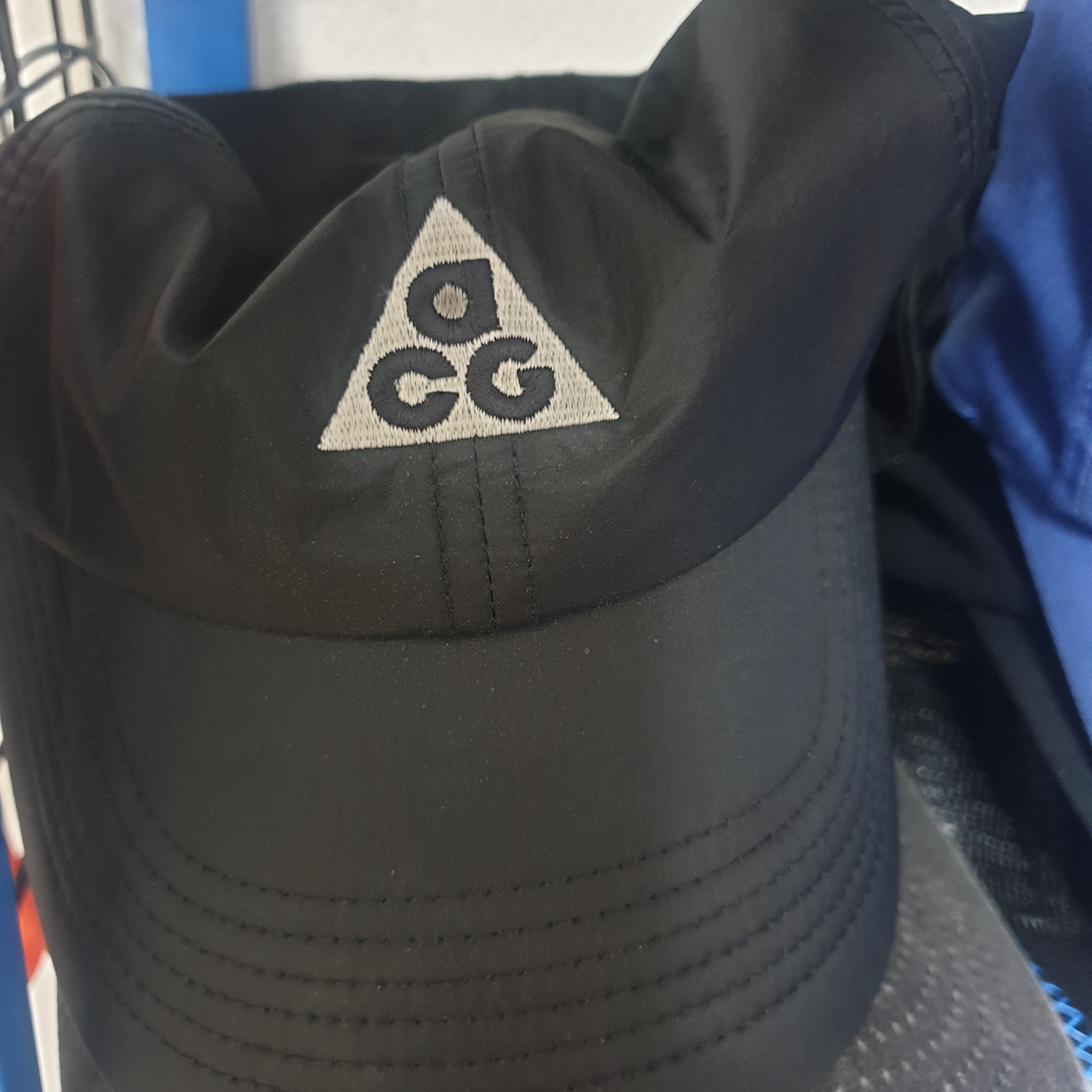 Nike ACG Trail Cap Black 착용 스타일