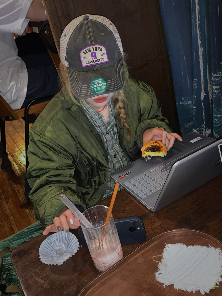 KREAM 프로필 이미지