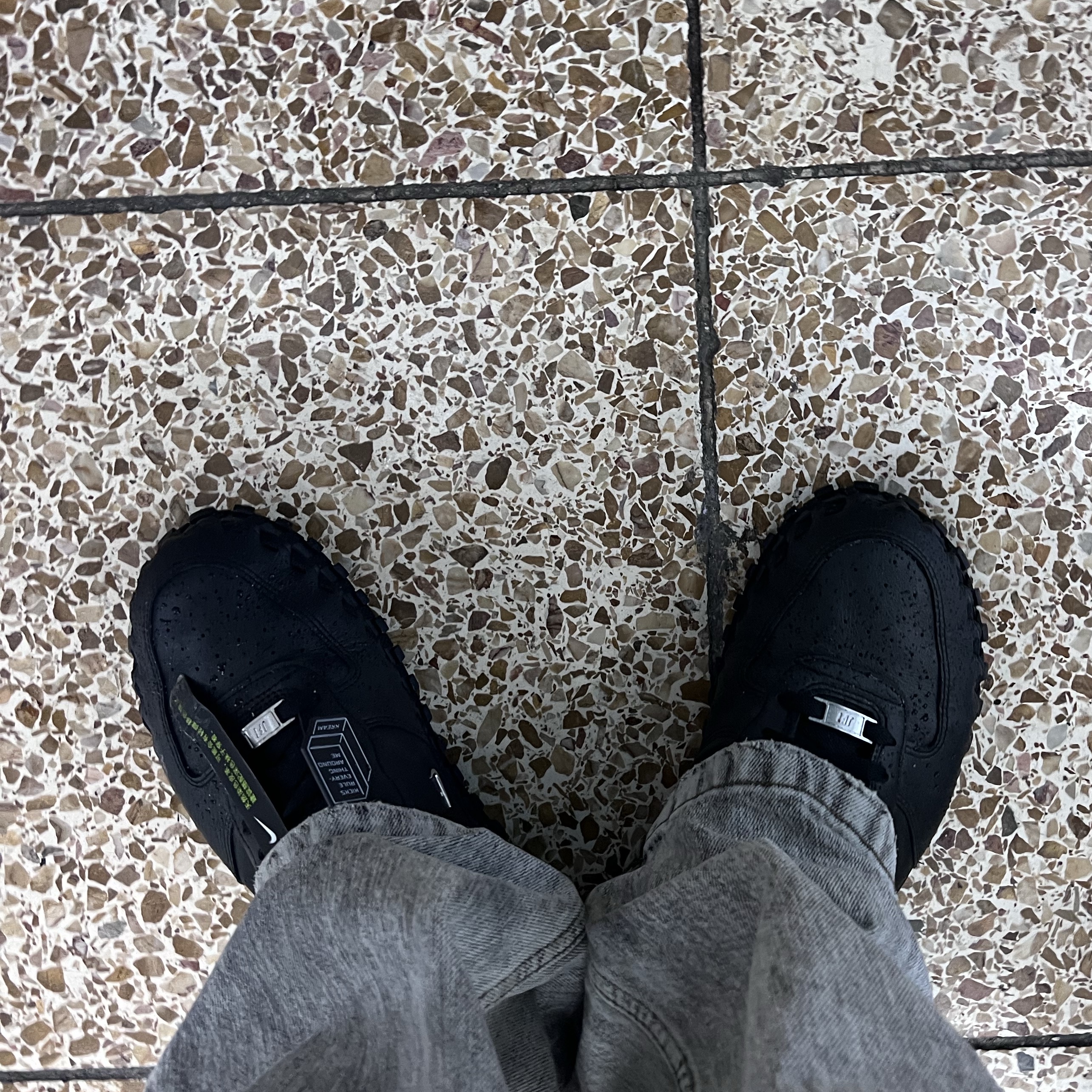 Needles Mohair Cardigan Argyle, Nike x Jacquemus J Force 1 Low LX SP Black 착용 스타일 - 2