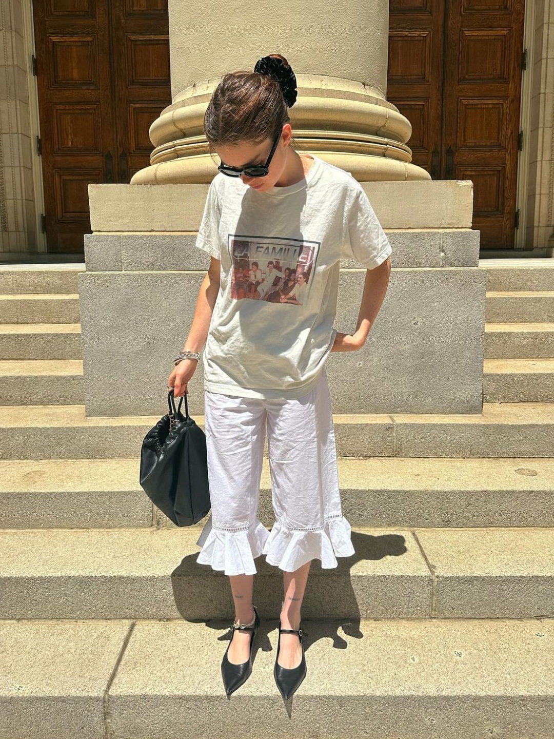 Human Made Graphic T-Shirt Black, STU Sun Printing Beads T-shirt White 착용 스타일 - 3