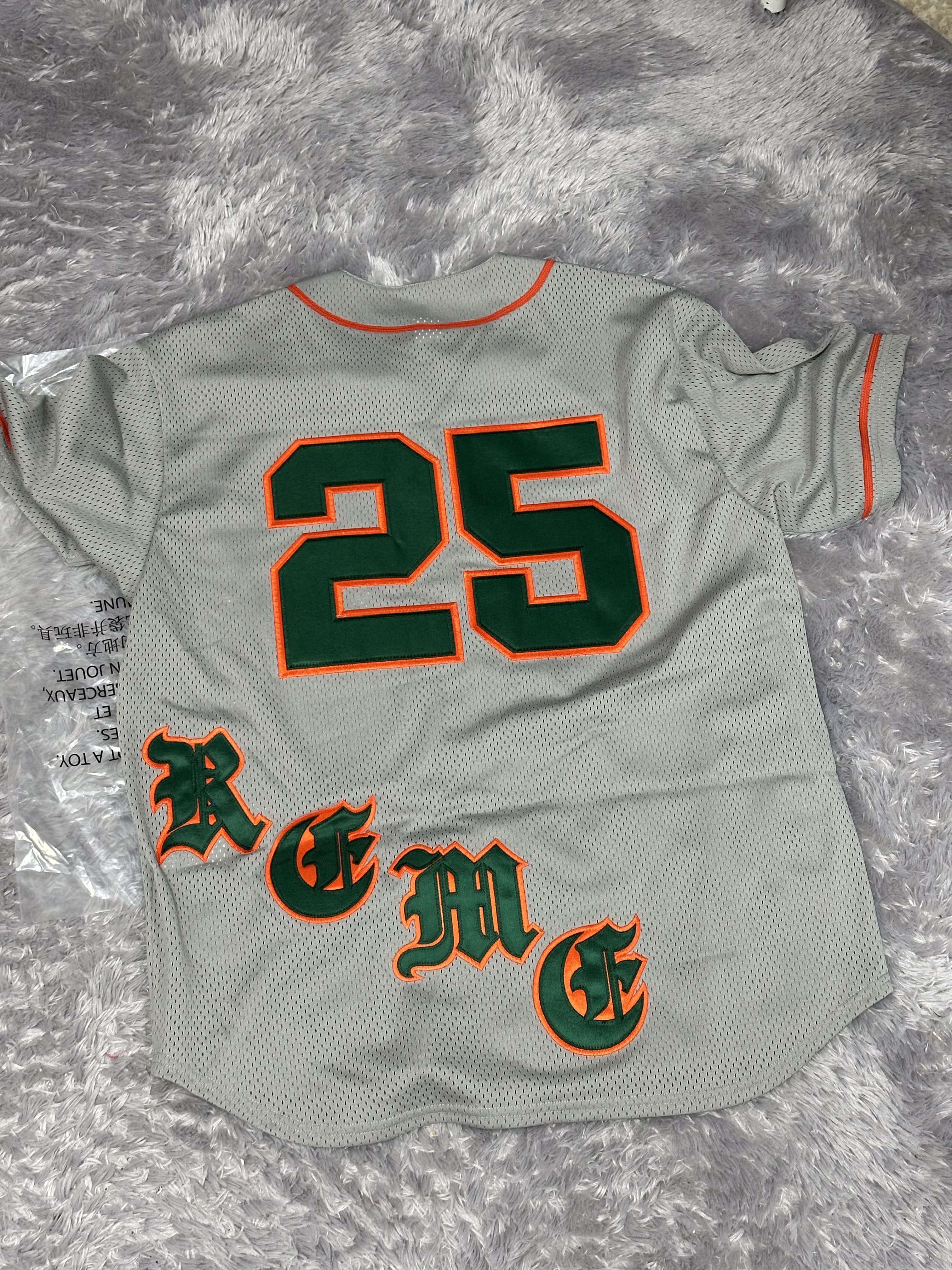 Supreme Old English Baseball Jersey Grey - 25SS 착용 스타일 - 2